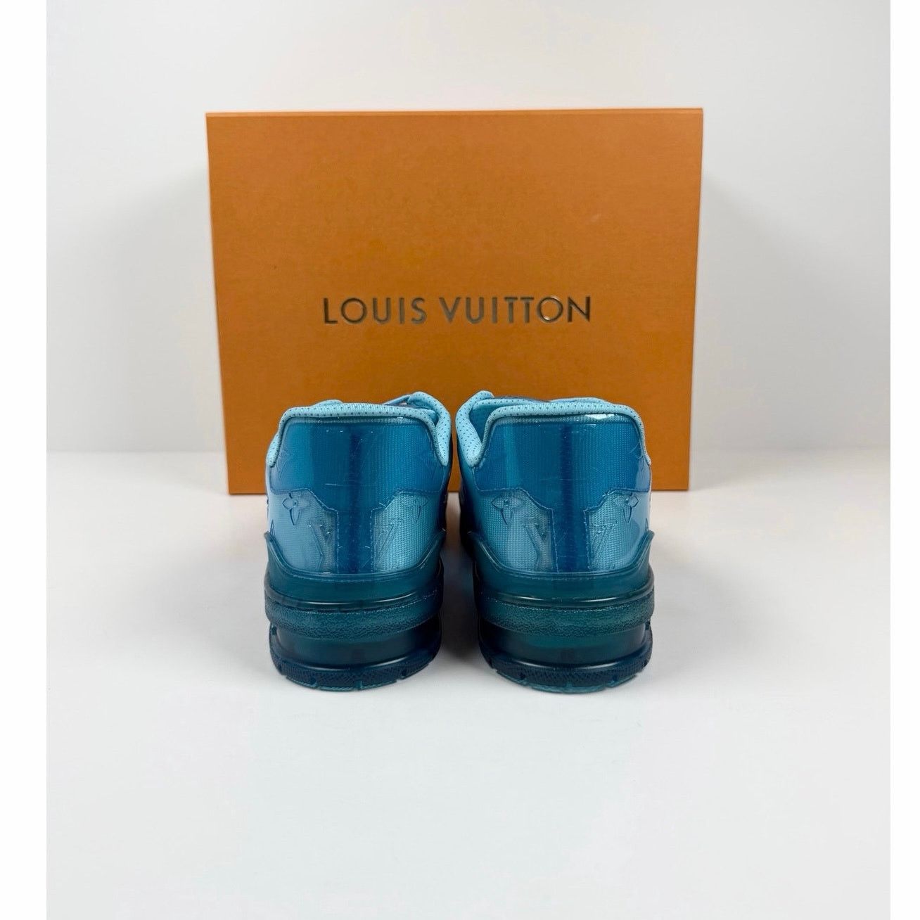 Louis Vuitton Size 7LV/8US - Louis Vuitton Transparent Blue Trainer NEW Size US 8 / EU 41 - 5 Thumbnail