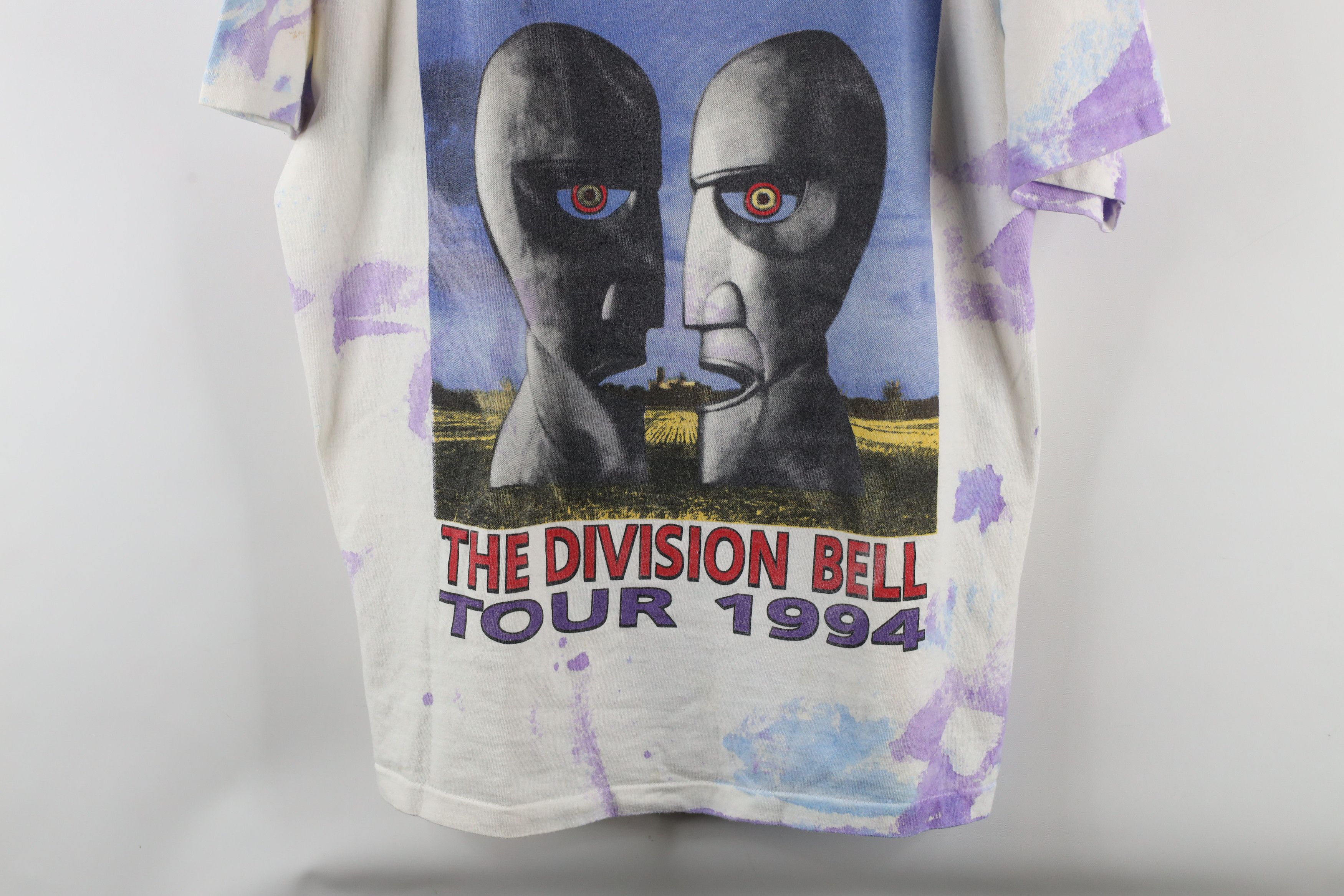 Vintage Vintage 90s Division Bell Tour Pink Floyd Band T-Shirt USA Size US XL / EU 56 / 4 - 3 Thumbnail