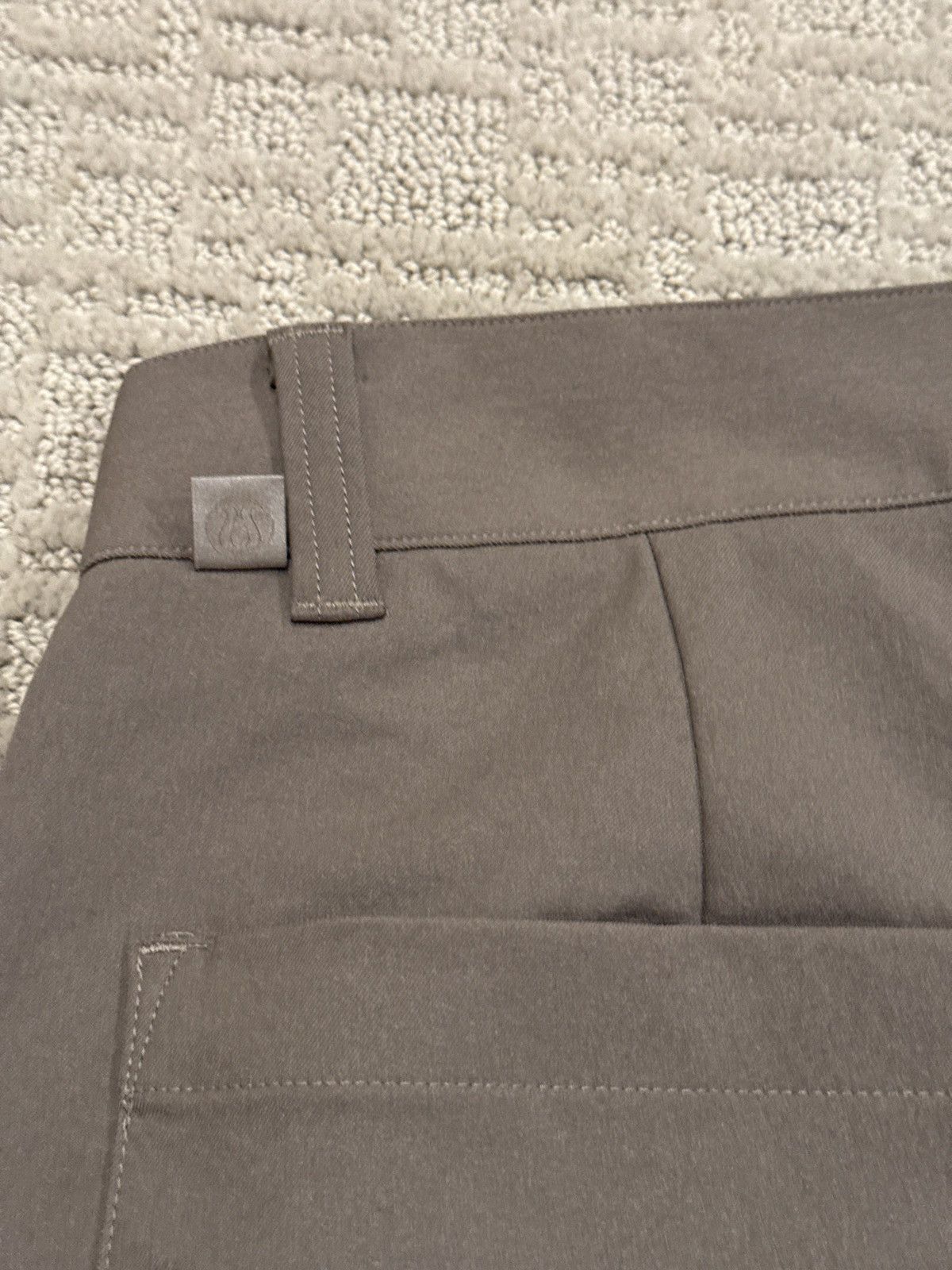 Lululemon ABC Classic-Fit Trouser 32L Stretch Cotton VersaTwill Size US 32 / EU 48 - 3 Thumbnail