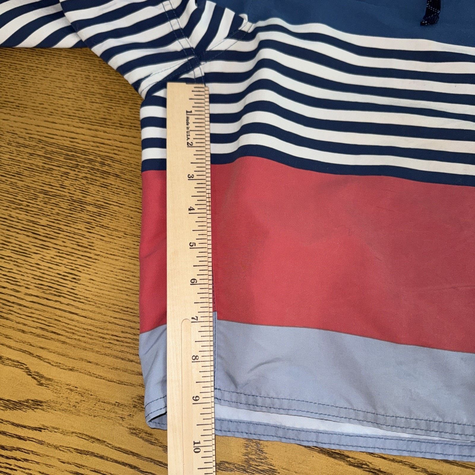 Patagonia Patagonia TOTALLY RAD Wavefarer Board Shorts 33 Stretch Red Size US 33 - 6 Thumbnail