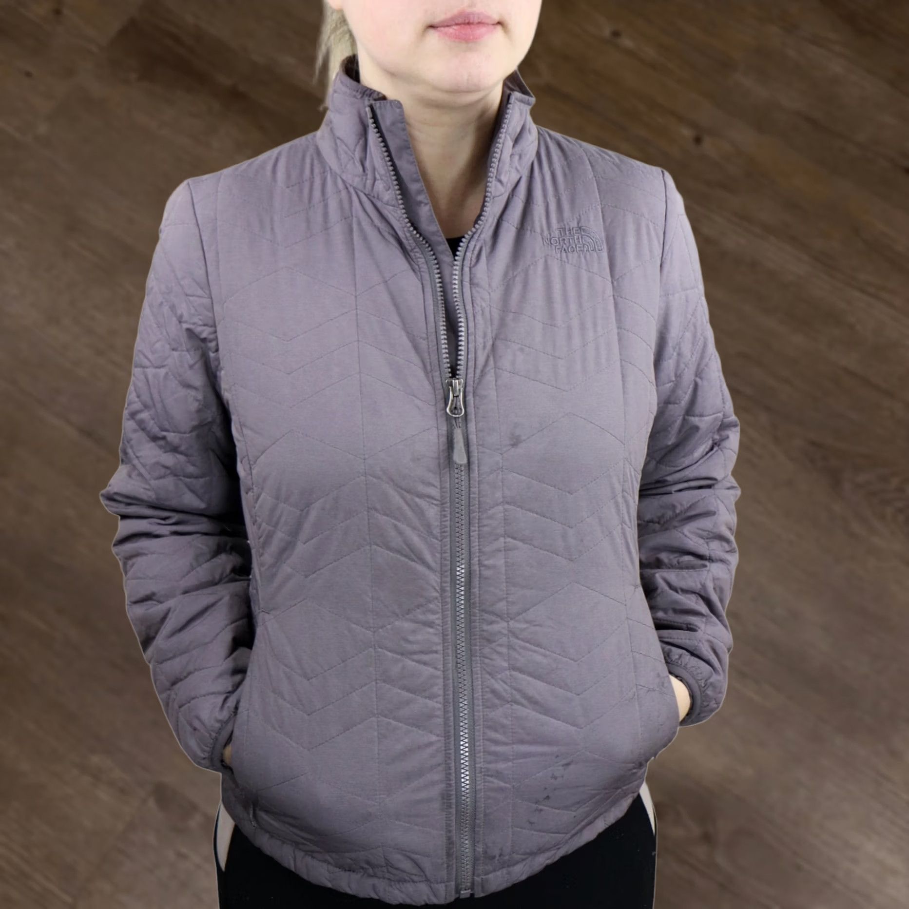 The North Face The North Face Jacket Puffer Quilted Insulated Womens M Purple Lightweight Coat Size M / US 6-8 / IT 42-44 - 1 Thumbnail