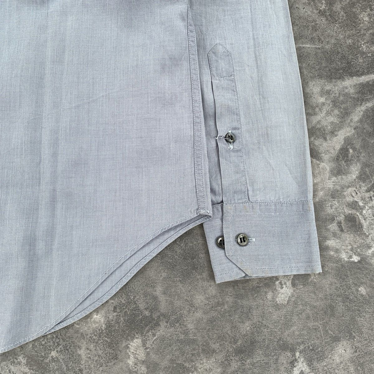 Giorgio Armani Vintage Giorgio Armani Button Ups Gray Shirt Size US M / EU 48-50 / 2 - 10 Thumbnail