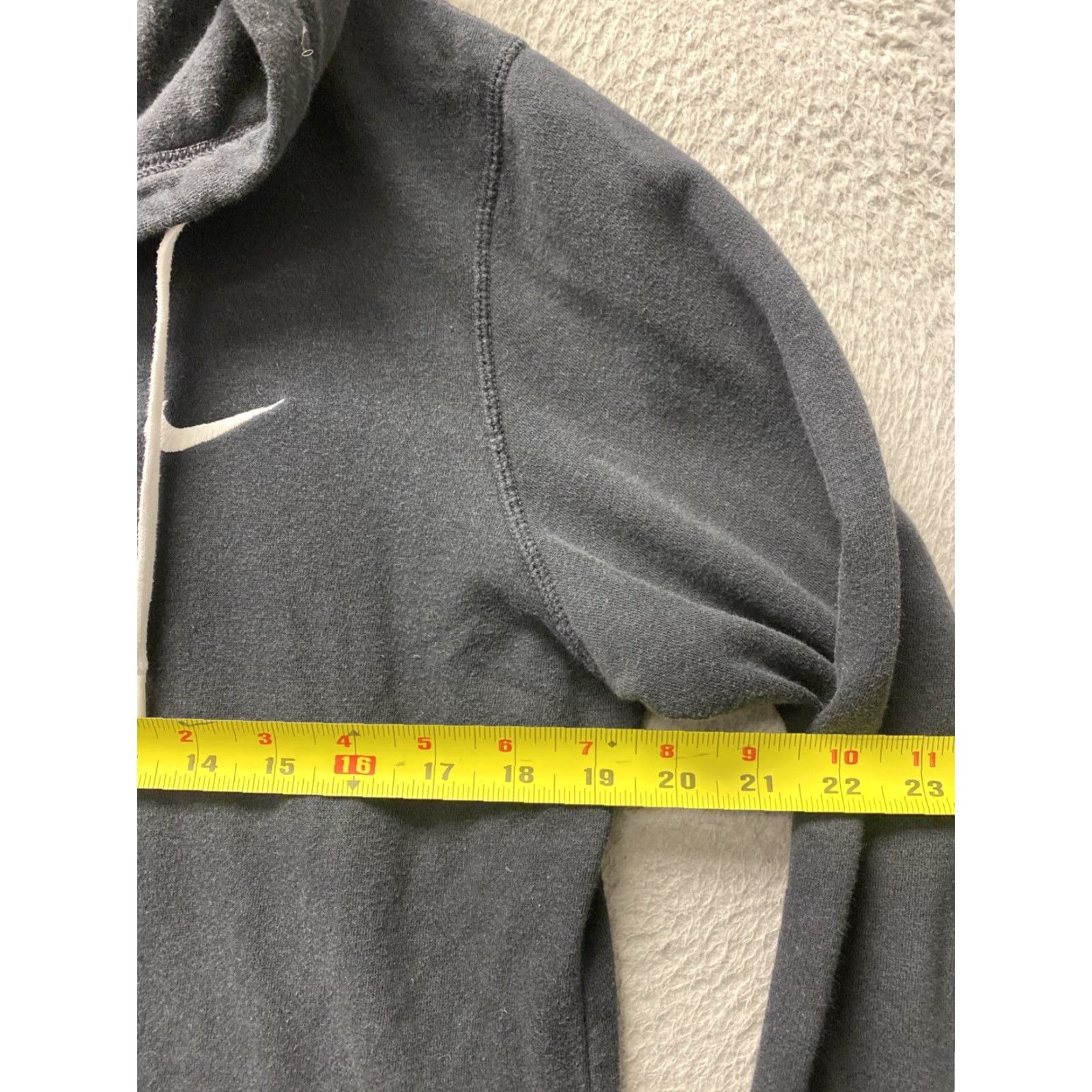 Nike Nike Sportswear Hoodie Women's Pullover Fleece Large Black / 155-8 (Slim) Size L / US 10 / IT 46 - 5 Thumbnail