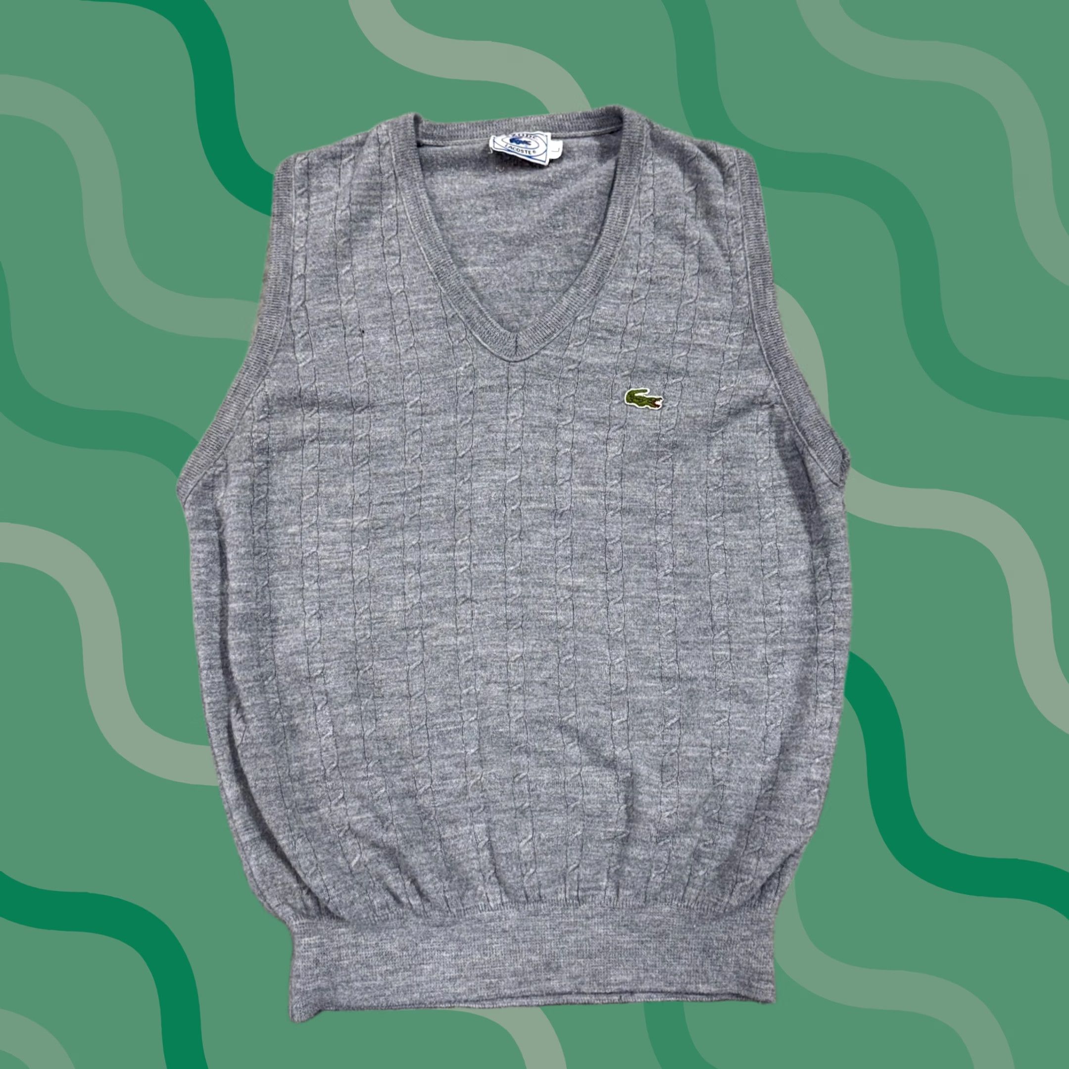 Vintage VINTAGE Izod Lacoste Sweater Vest Mens L Gray V-Neck Cable-Knit Logo Croc Size US L / EU 52-54 / 3 - 1 Thumbnail