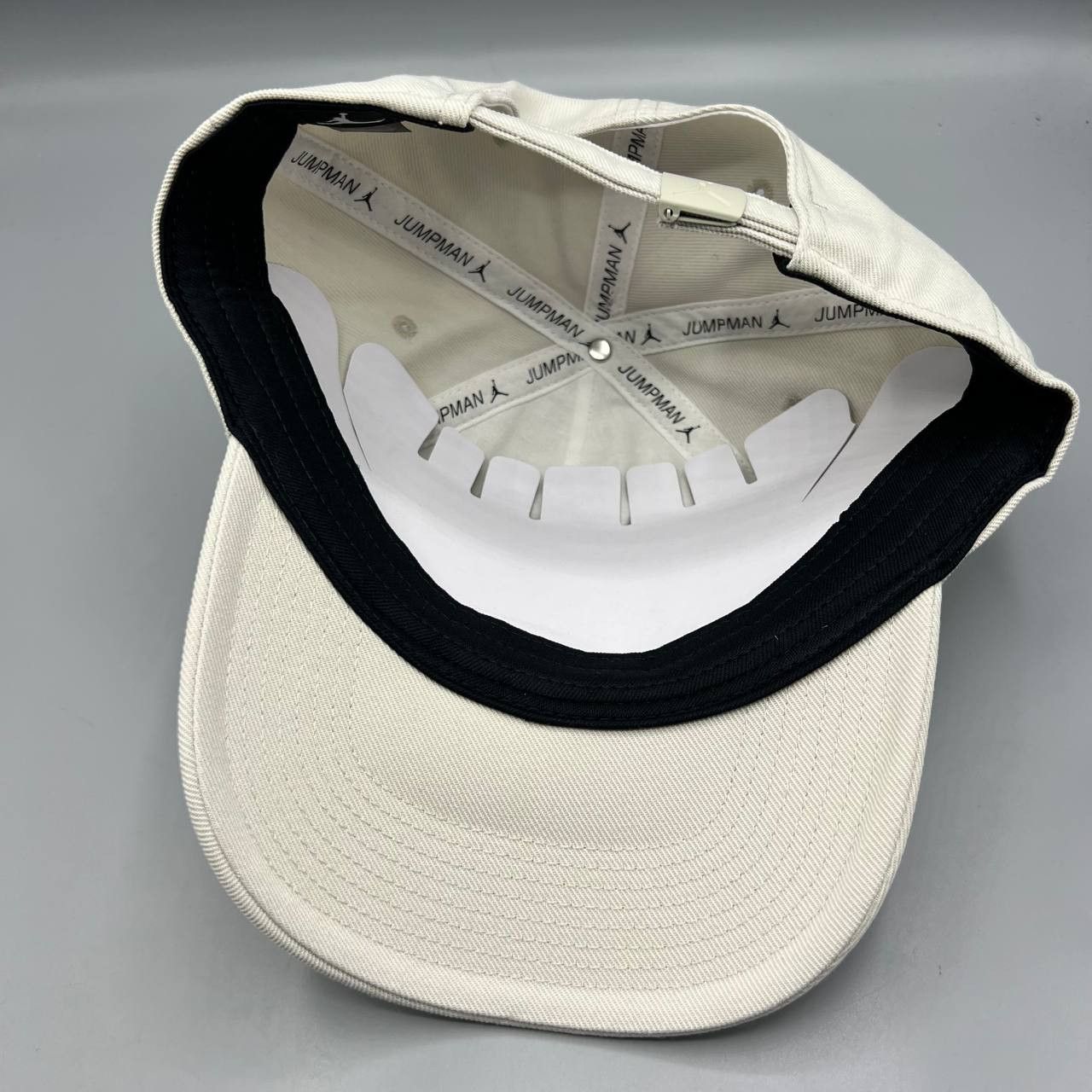 Jordan Brand Air Jordan Hat Men Embroidered Logo Strap Back Cap New Size ONE SIZE - 2 Thumbnail