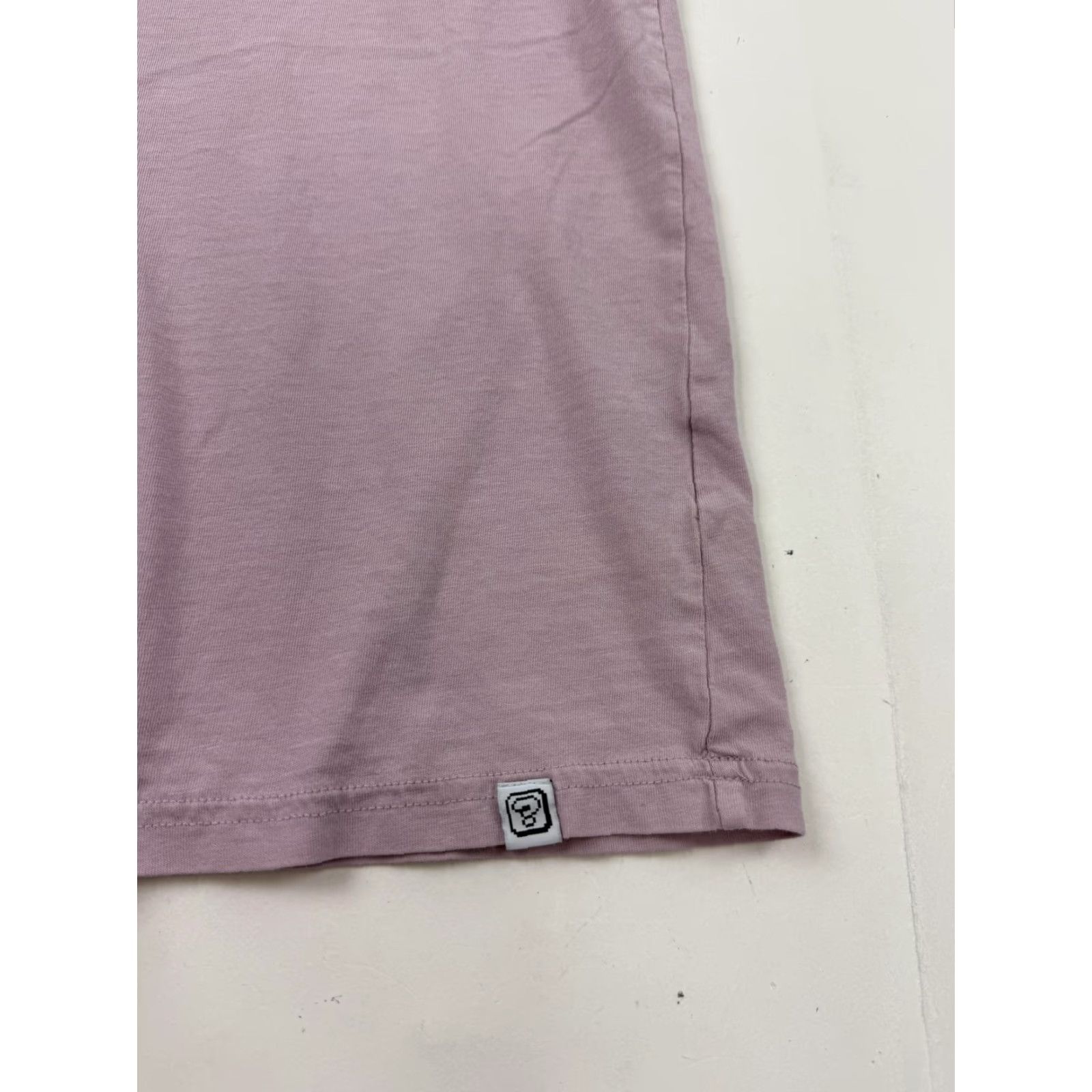 Uniqlo Uniqlo UT Shirt Adult Medium Purple Princess Peach Super Mario Nintendo Tee Size US M / EU 48-50 / 2 - 2 Thumbnail