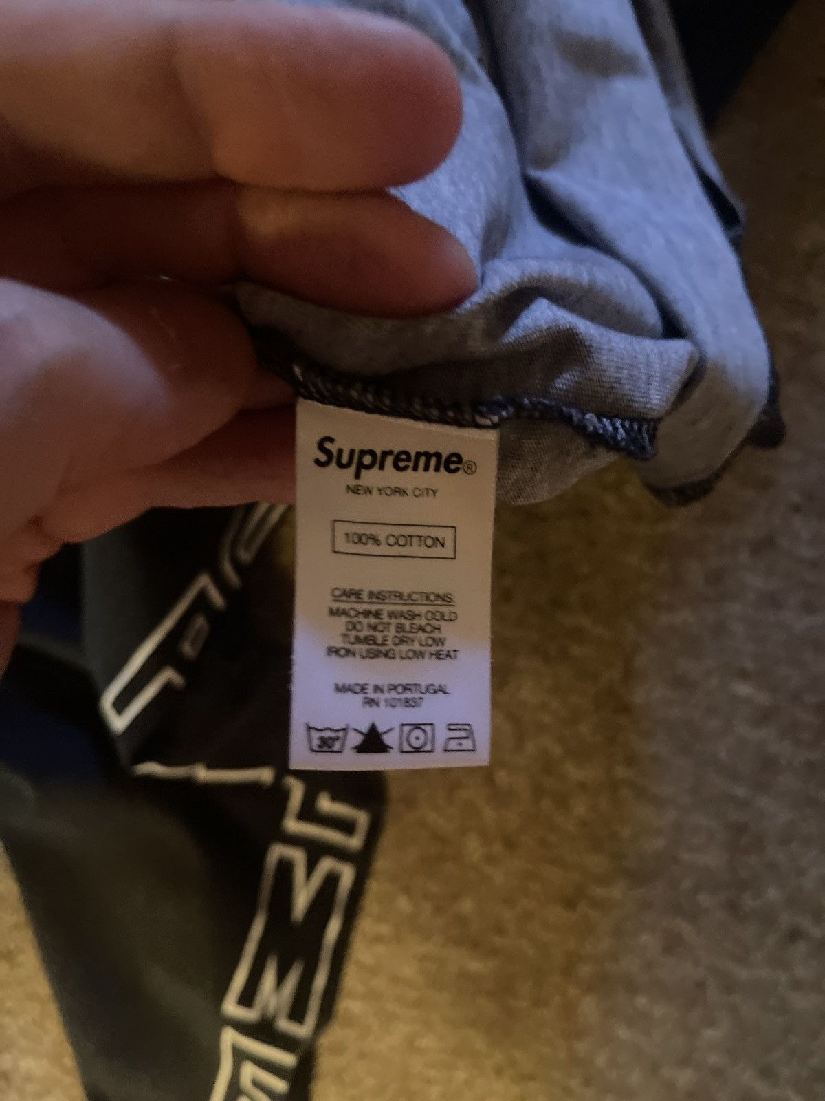 Supreme Supreme Hourglass Raglan L/S Top Black Size US XL / EU 56 / 4 - 4 Thumbnail