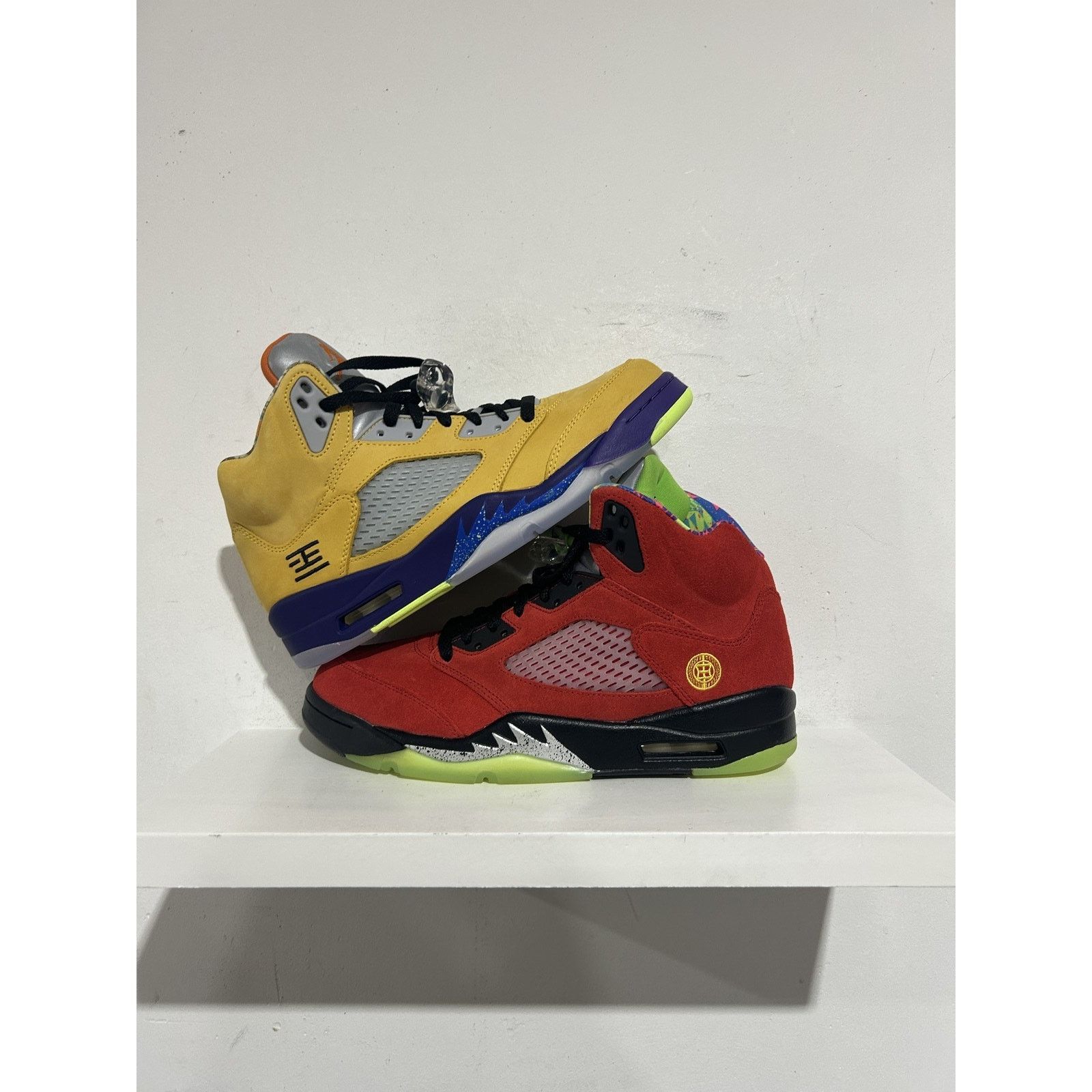 Jordan Brand JORDAN 5 RETRO WHAT THE SIZE 9 NEW Size US 9 / EU 42 - 1 Thumbnail