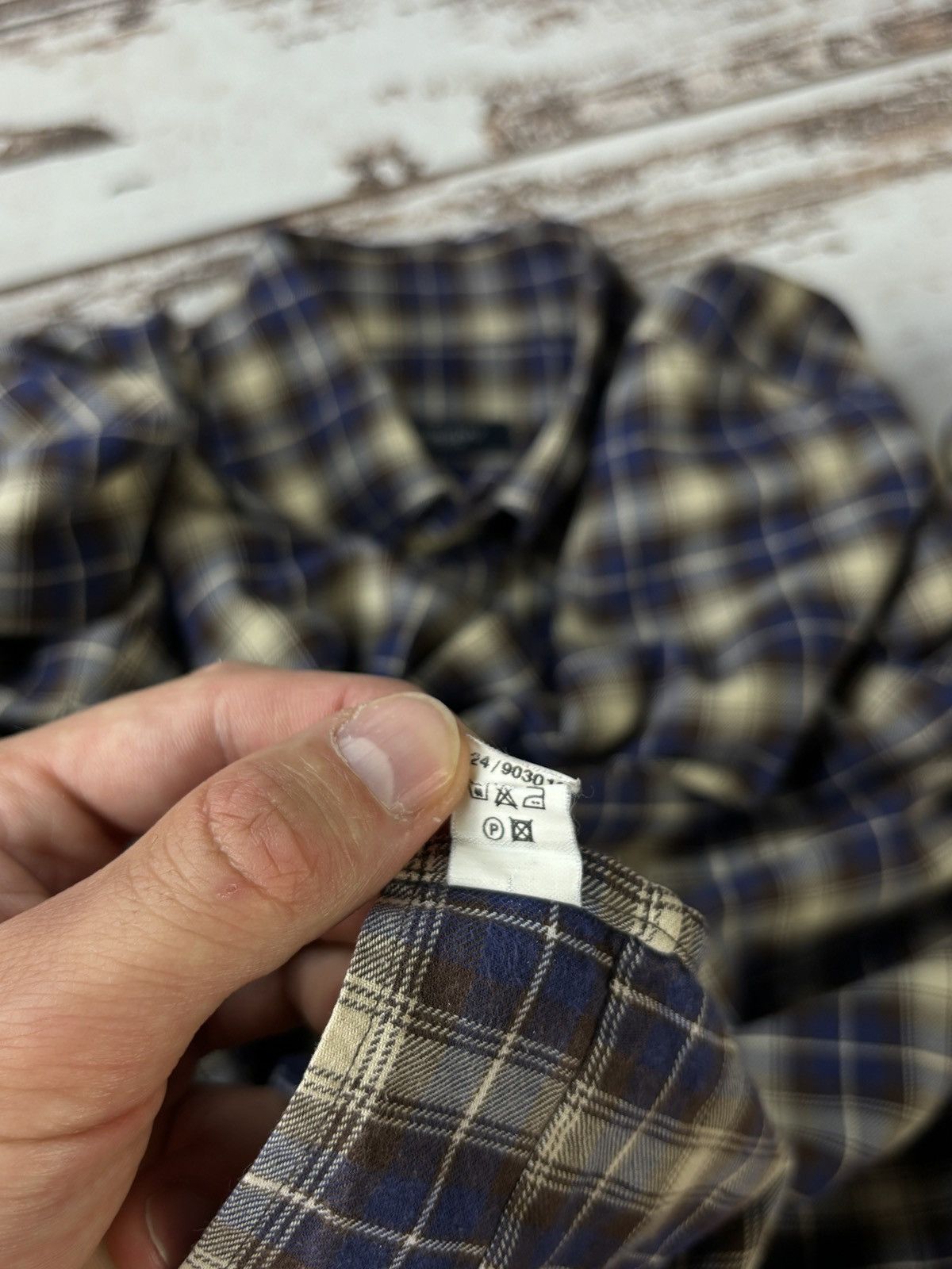 Burberry Burberry London Vintage Checkered Button Up Shirt Size US M / EU 48-50 / 2 - 11 Thumbnail