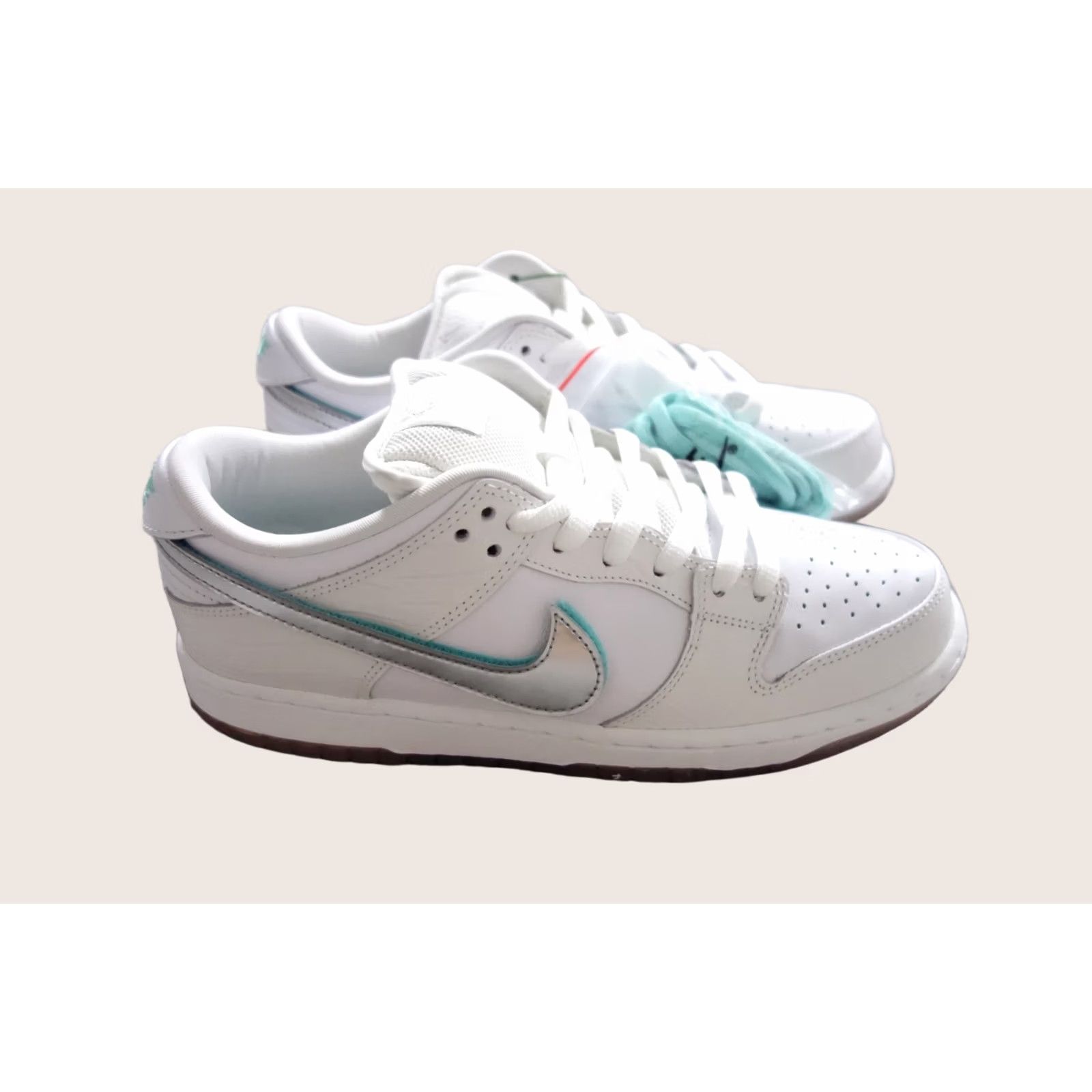 Diamond Supply Co. × Nike Size 11 - Nike Diamond Supply Co x 