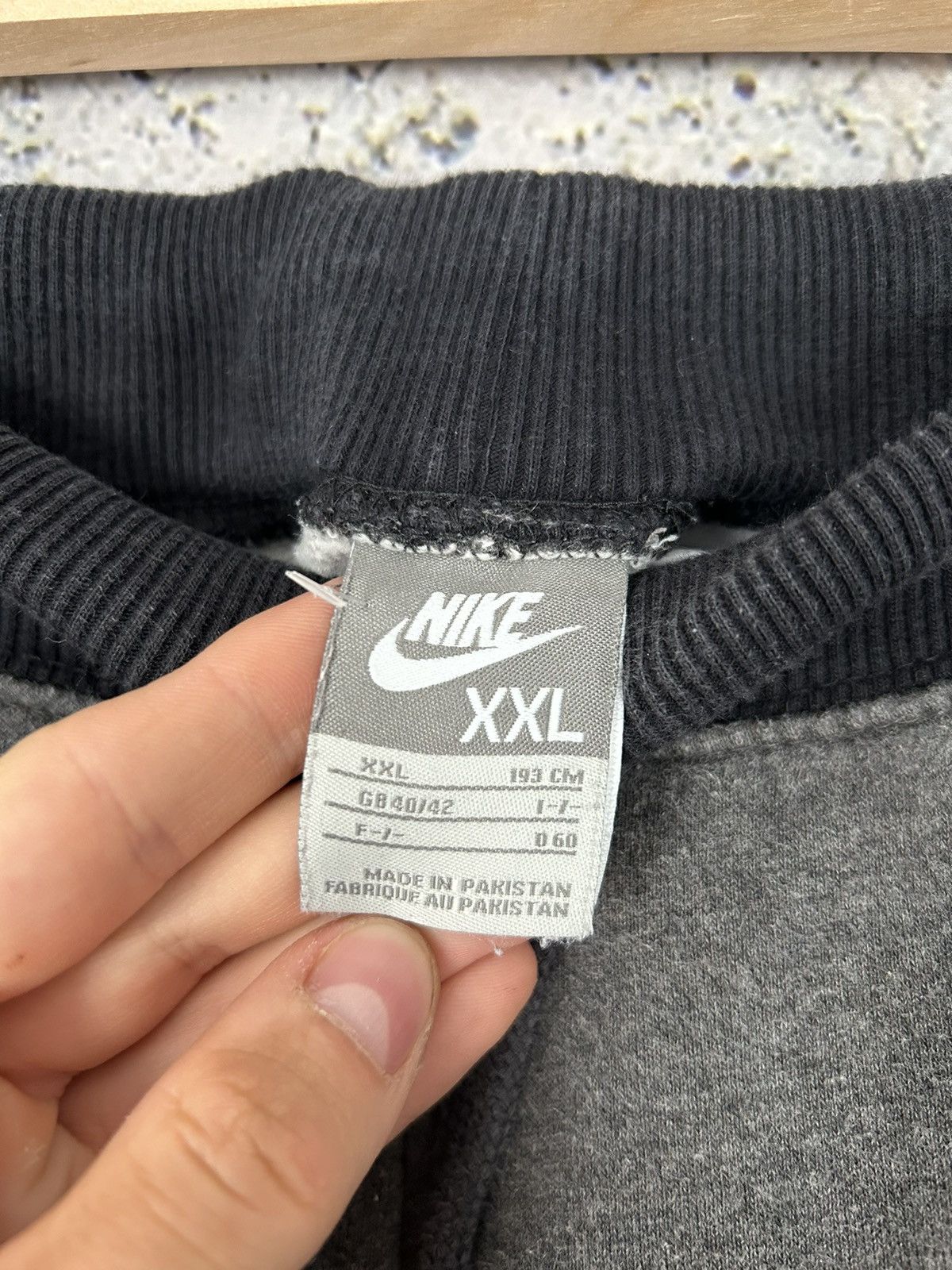 Nike Vintage Nike Y2K Swoosh Sweatpants Baggy Drill Rap Size US 36 / EU 52 - 5 Thumbnail