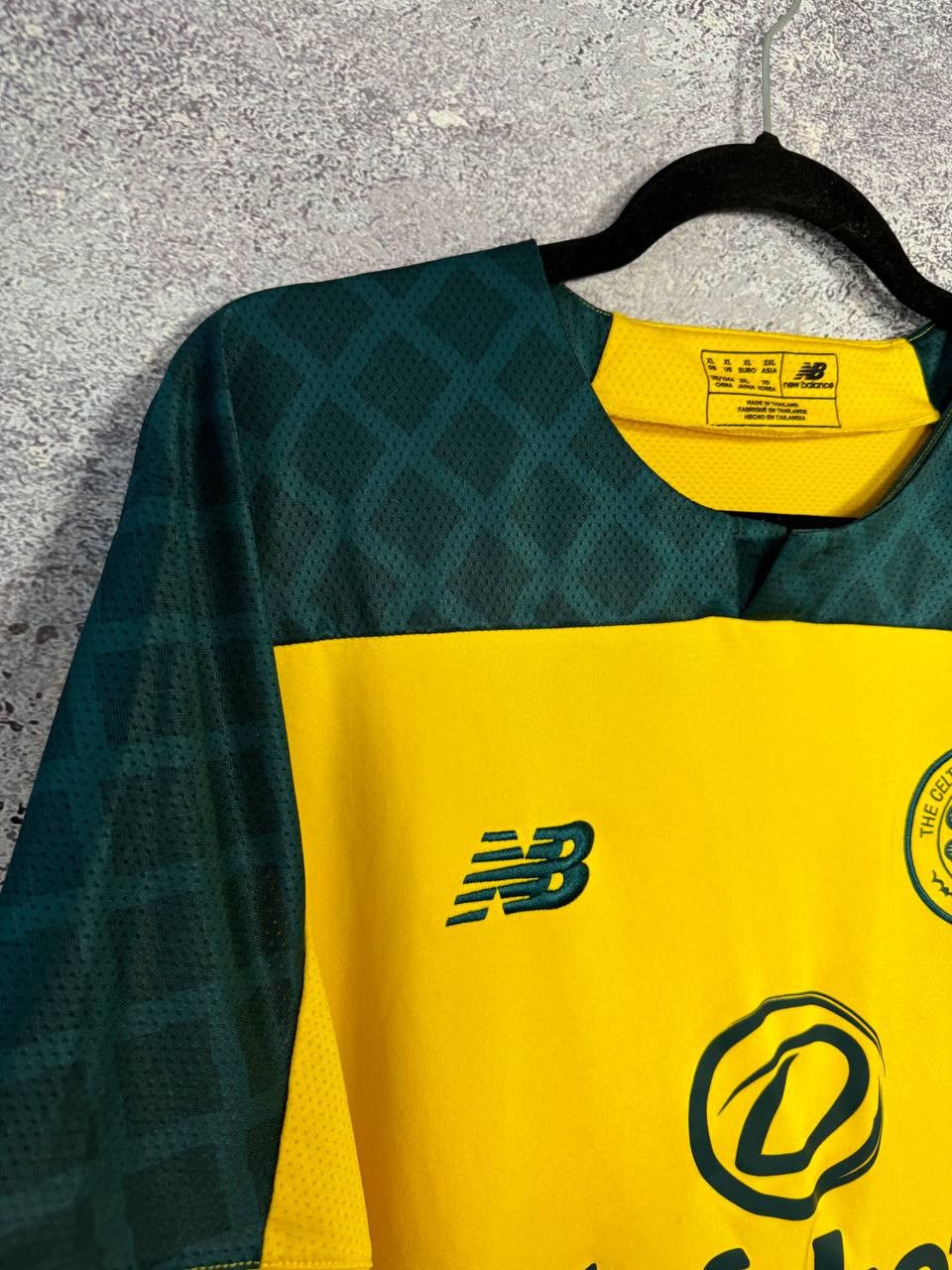 New Balance × Vintage Vintage Celtic 2019/20 New Balance Soccer Jersey Size US XL / EU 56 / 4 - 7 Thumbnail