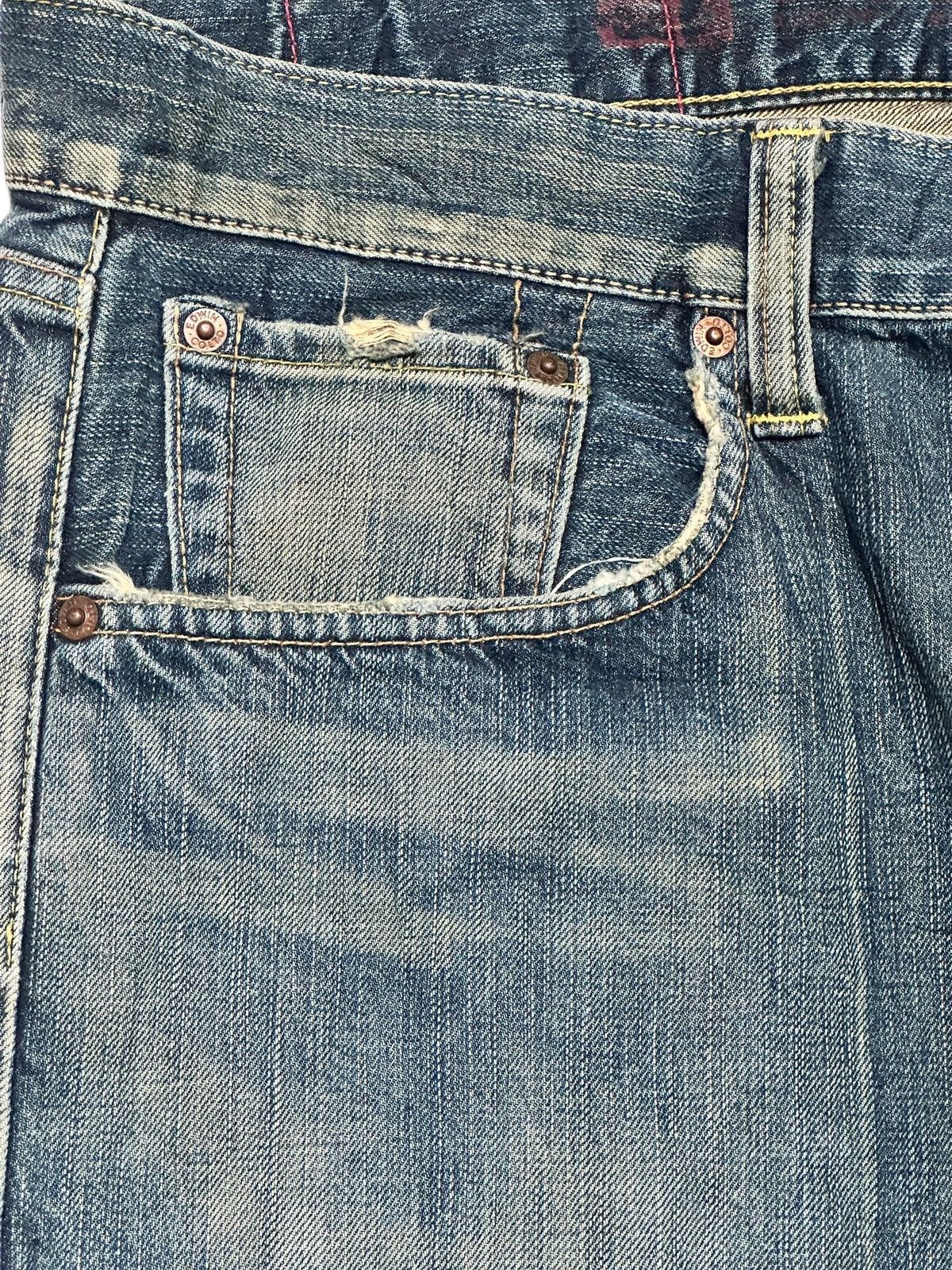 Edwin Edwin 504 Vintage Distressed Straight Jeans With Faded Wash Size US 36 / EU 52 - 5 Thumbnail