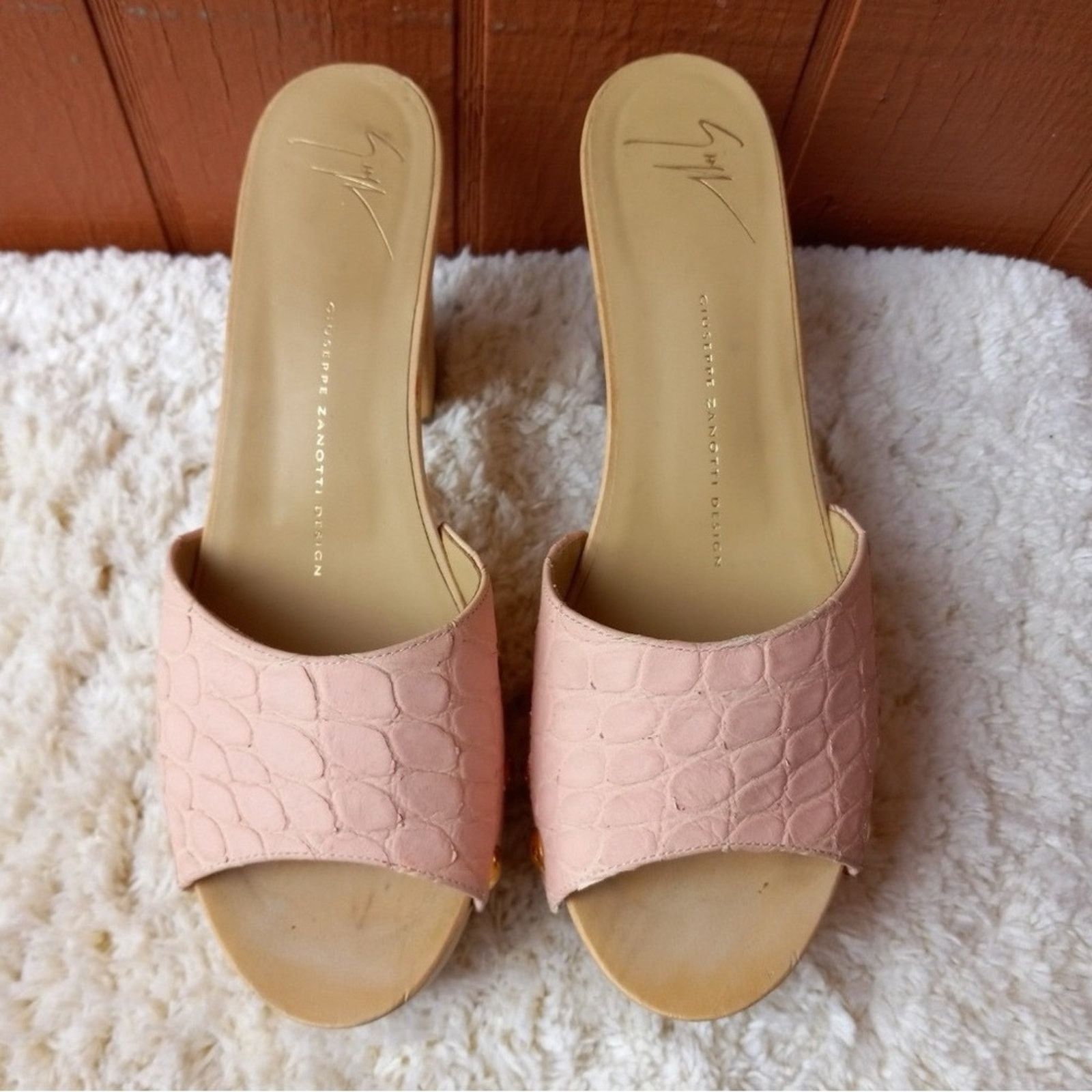Giuseppe Zanotti Giuseppe Zanotti Pink Croc-Embossed Leather Clogs Size US 8.5 / IT 38.5 - 1 Thumbnail