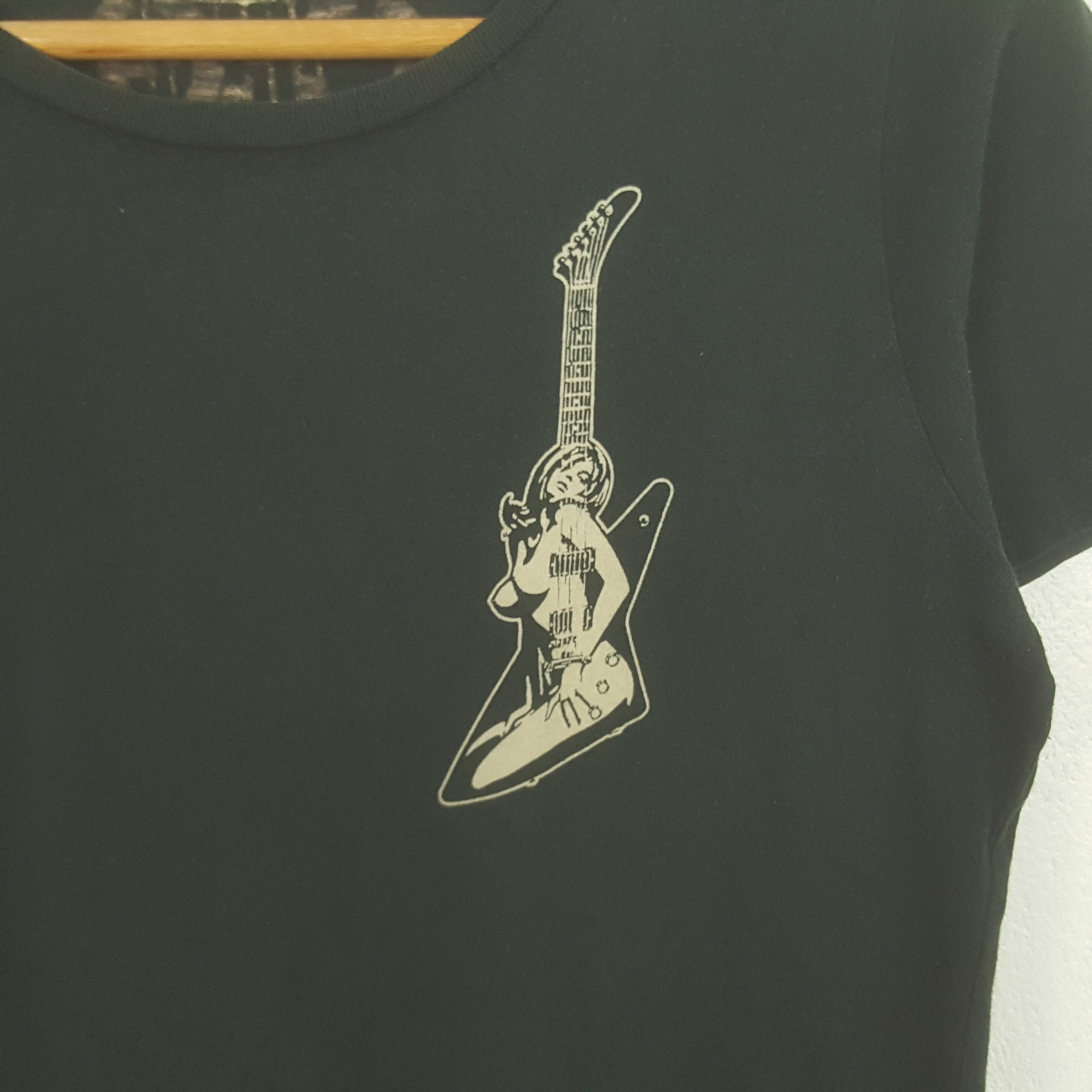 Hysteric Glamour Vintage Hysteric Glamour Japanese Guitar Tshirt C319N79 Size S / US 4 / IT 40 - 4 Thumbnail