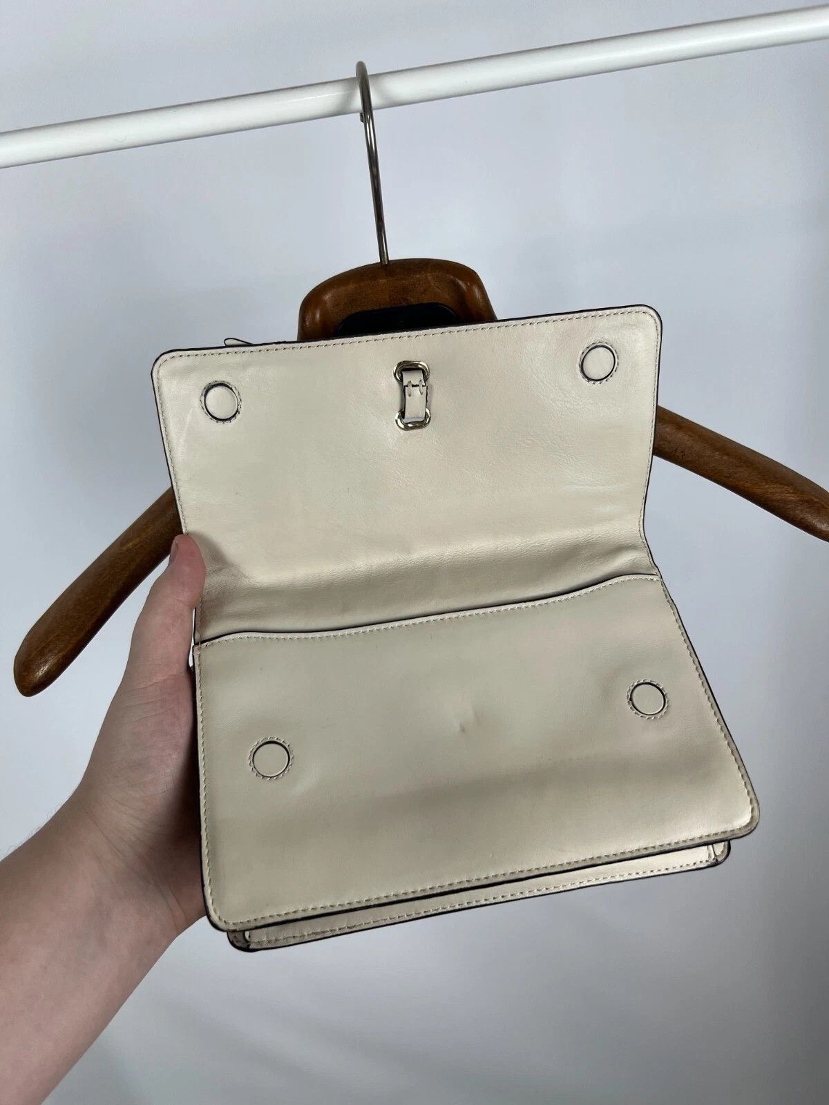 Reiss Reiss Shoulder Bag Clutch Ivory Real Leather Metal Сhain Size ONE SIZE - 11 Thumbnail
