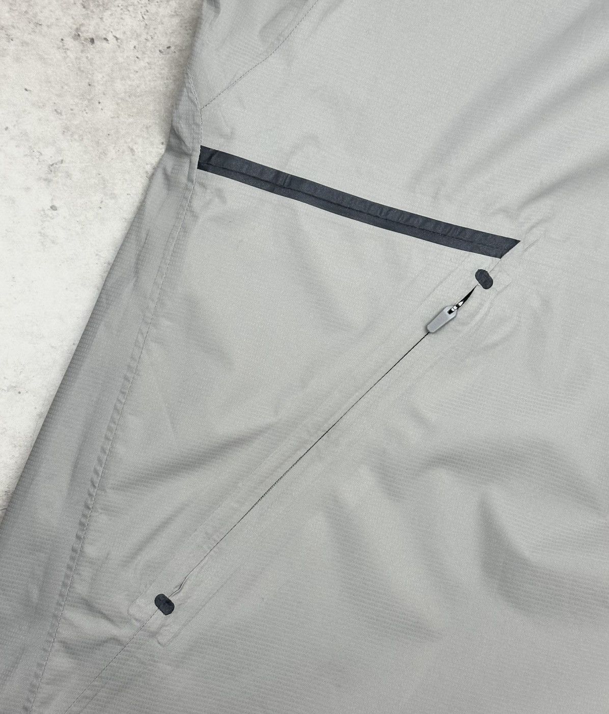 Superdry Superdry Sport Men’s Waterproof Jacket Size M Windbreaker Size US M / EU 48-50 / 2 - 13 Thumbnail
