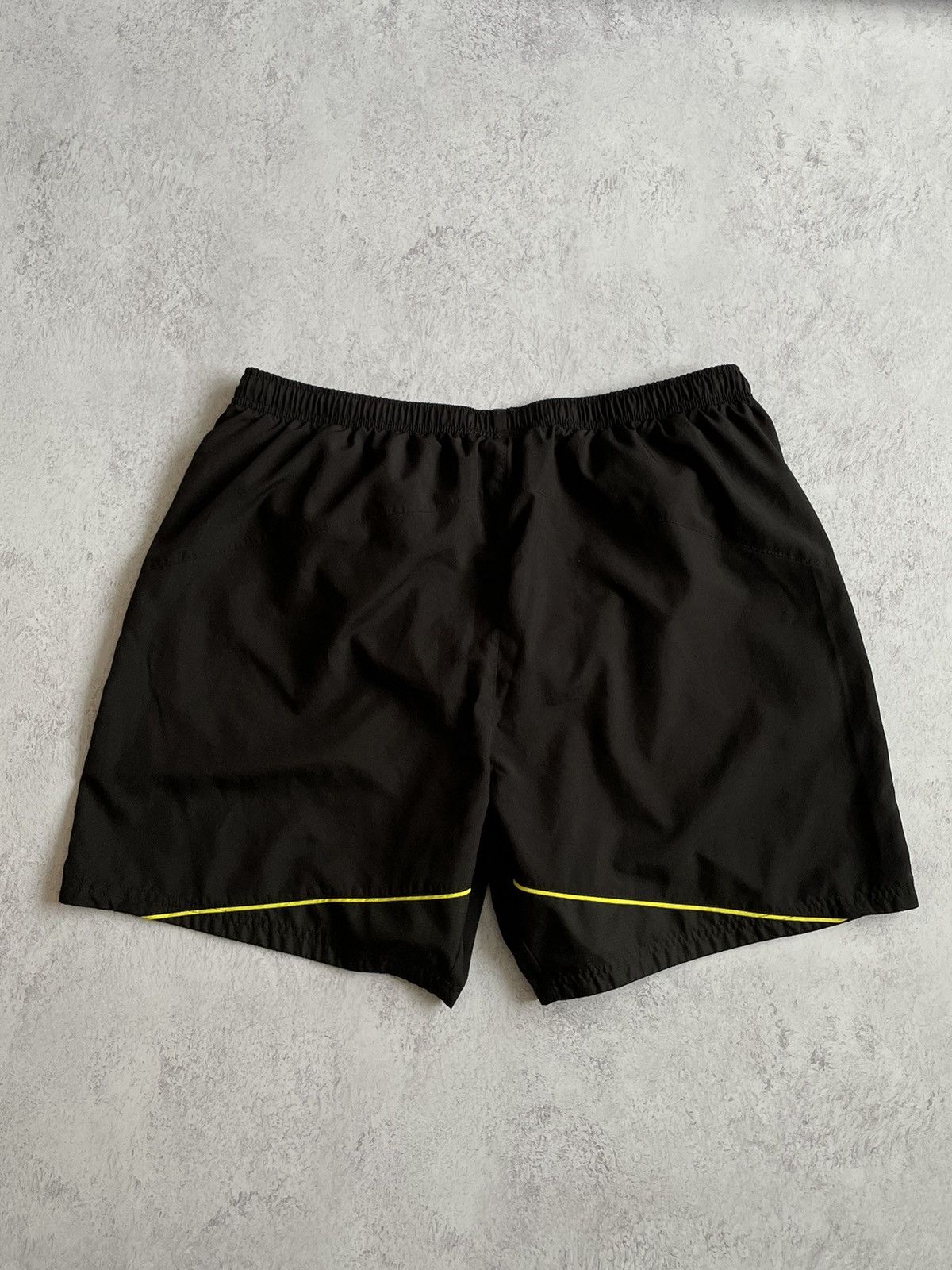 Puma Puma Borussia Dortmund Soccer Shorts XXL Size US 37 - 4 Thumbnail