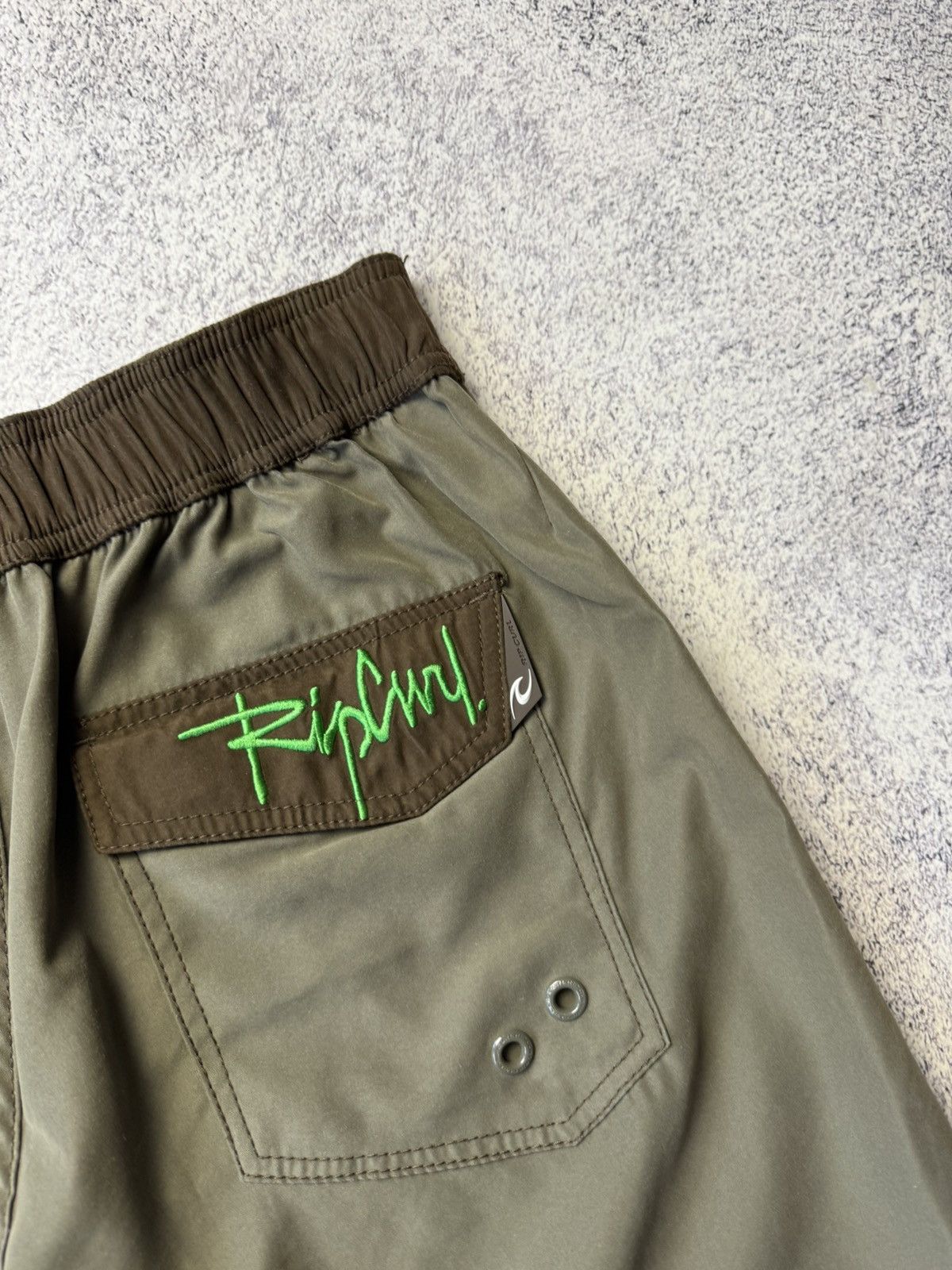 Rip Curl Vintage Rip Curl Big Logo Nylon Shorts USA OOs Size US 34 / EU 50 - 25 Thumbnail