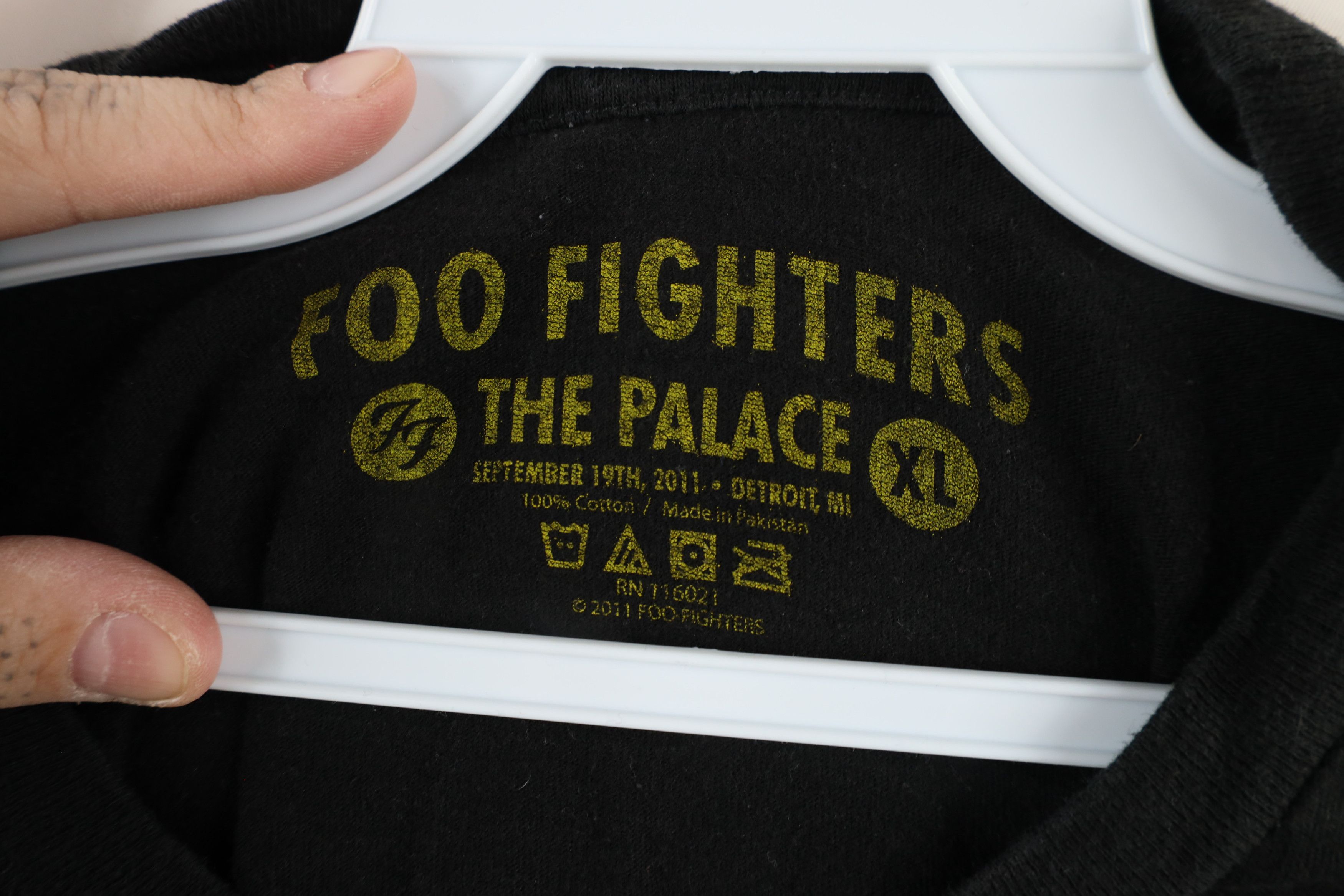 Vintage Y2K 2011 Palace Detroit Tour Foo Fighters Band T-Shirt Black Size US XL / EU 56 / 4 - 7 Thumbnail