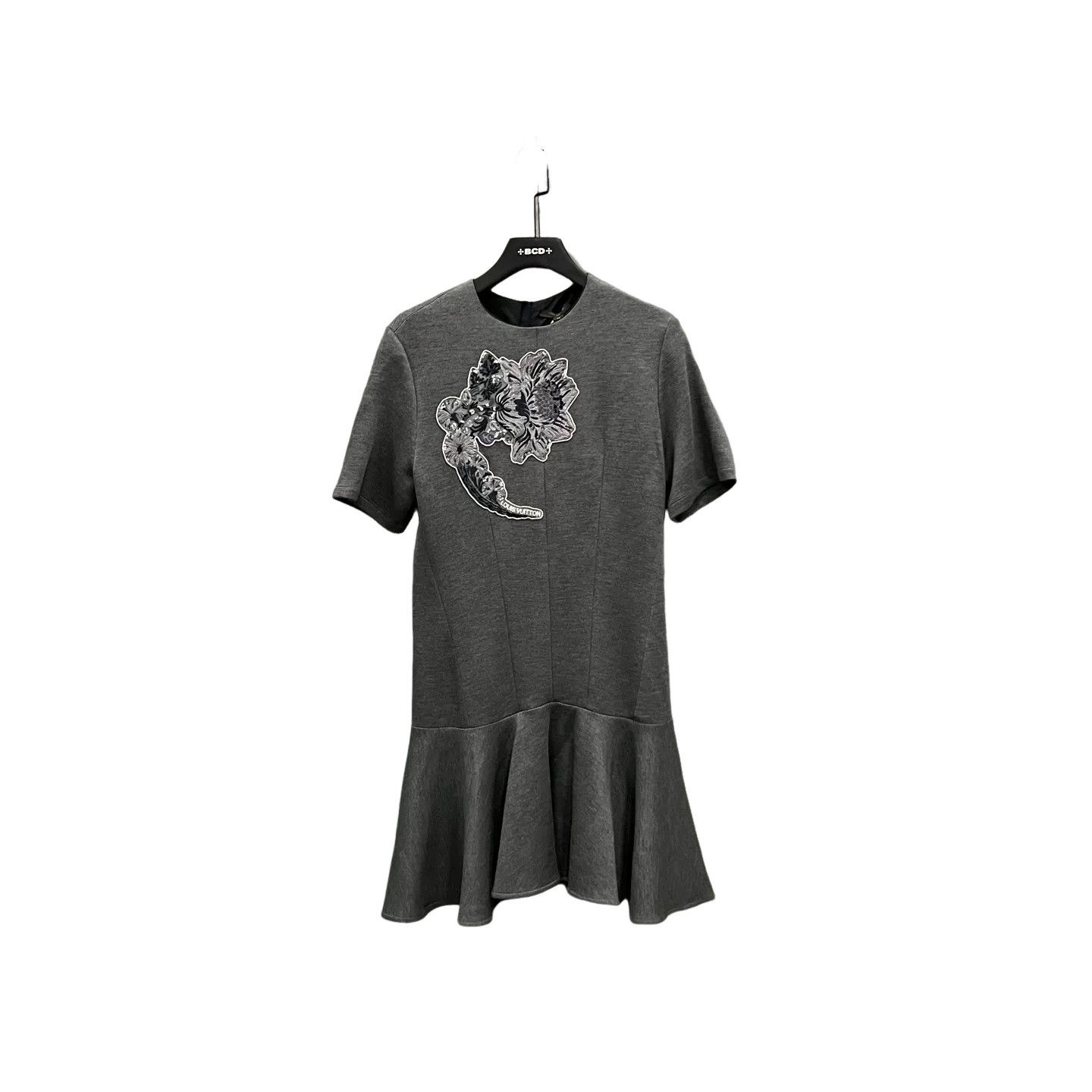 Louis Vuitton Louis Vuitton Floral Embroidered Mini Dress M Size M / US 6-8 / IT 42-44 - 1 Thumbnail