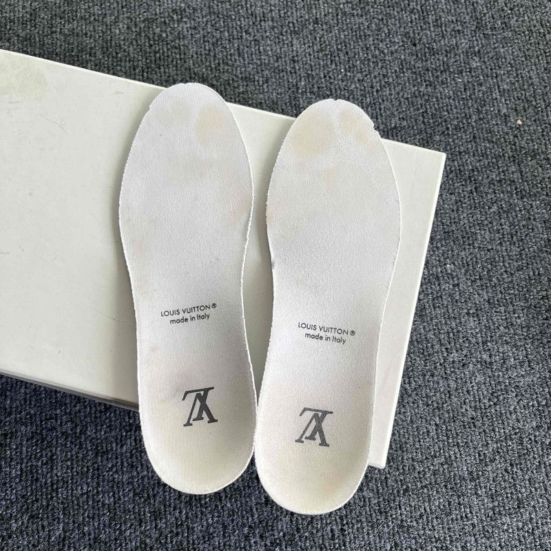 Louis Vuitton Louis Vuitton Trainer Sneakers Low Top White -2508 Size US 8 / IT 38 - 7 Thumbnail
