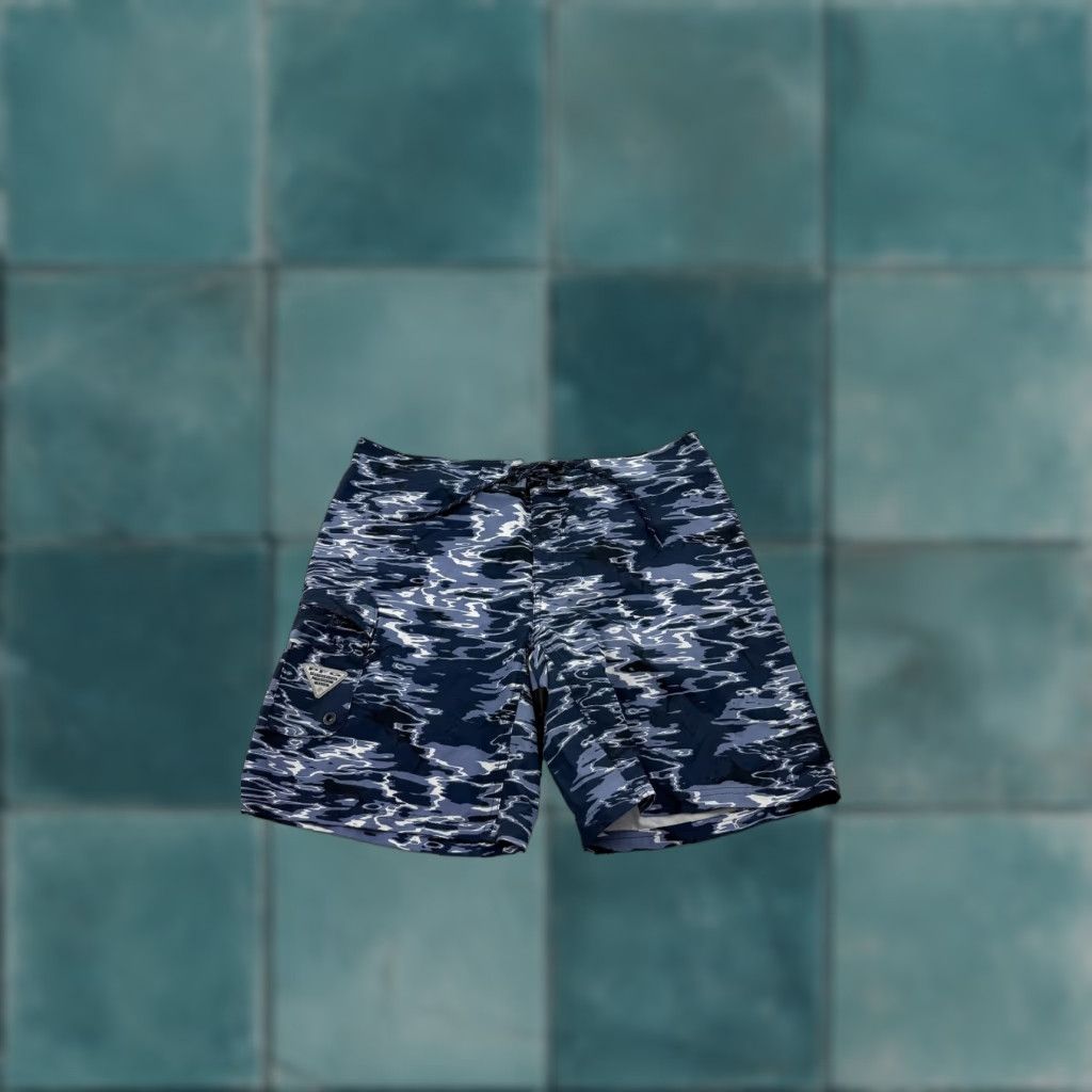 Vintage Columbia PFG Board Shorts Mens 38 Blue Camo Water Print Fishing Trunks 9 Inseam Size US 38 / EU 54 - 1 Thumbnail