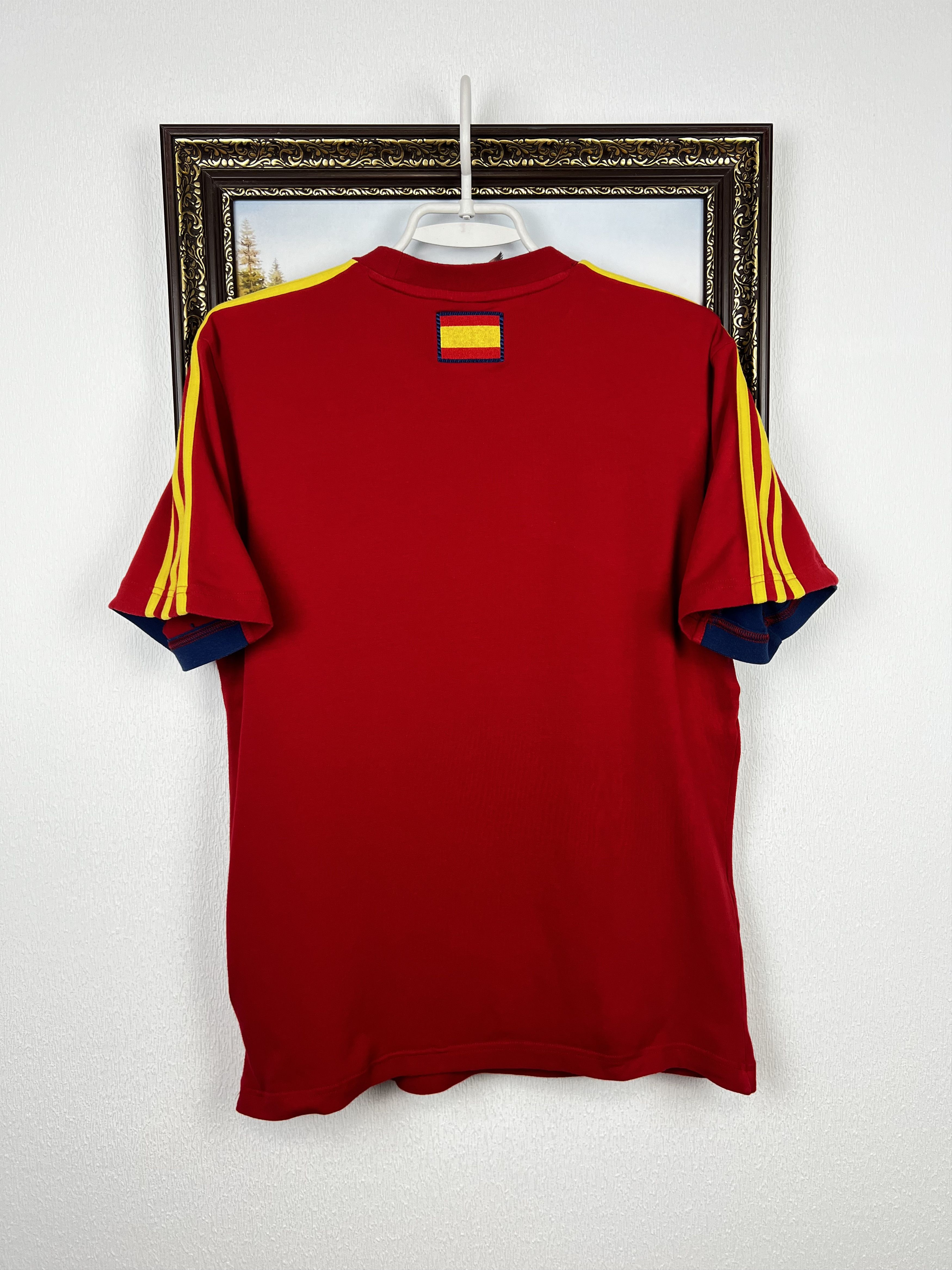 Adidas Vintage Adidas Spain Football Shirt Soccer Tee Jersey Mens Size US S / EU 44-46 / 1 - 12 Thumbnail