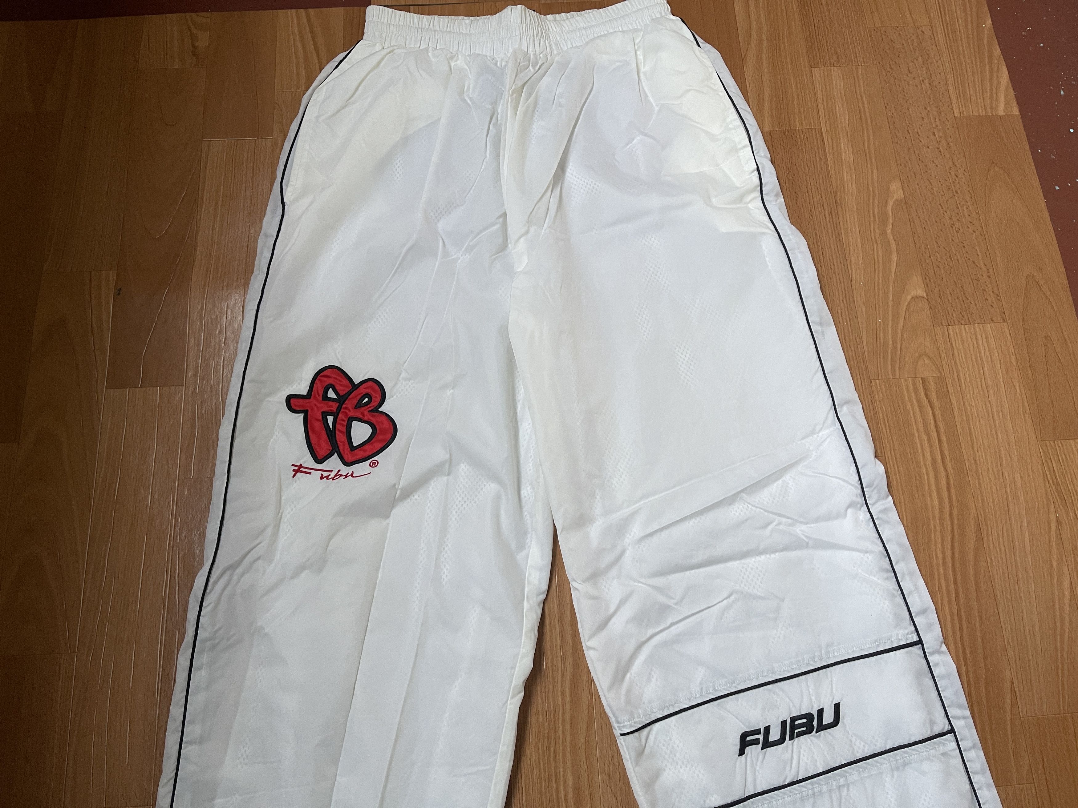 Fubu Fubu pants, nylon, vintage hip hop 90s hip hop skater Y2K S Size US 30 / EU 46 - 2 Thumbnail