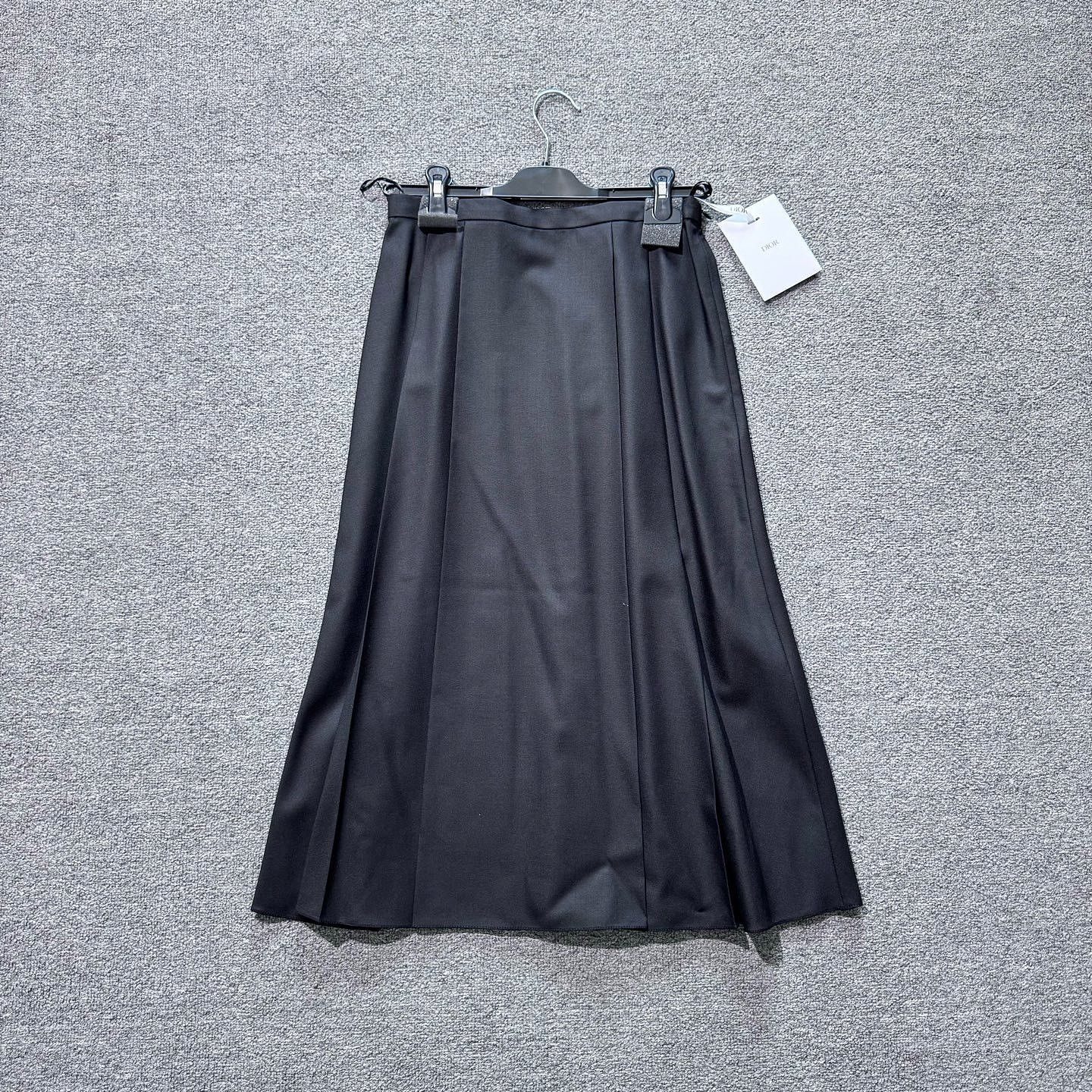 Dior Dior Uniforme Wool Midi Skirt Size 38 Size 27" / US 4 / IT 40 - 1 Thumbnail