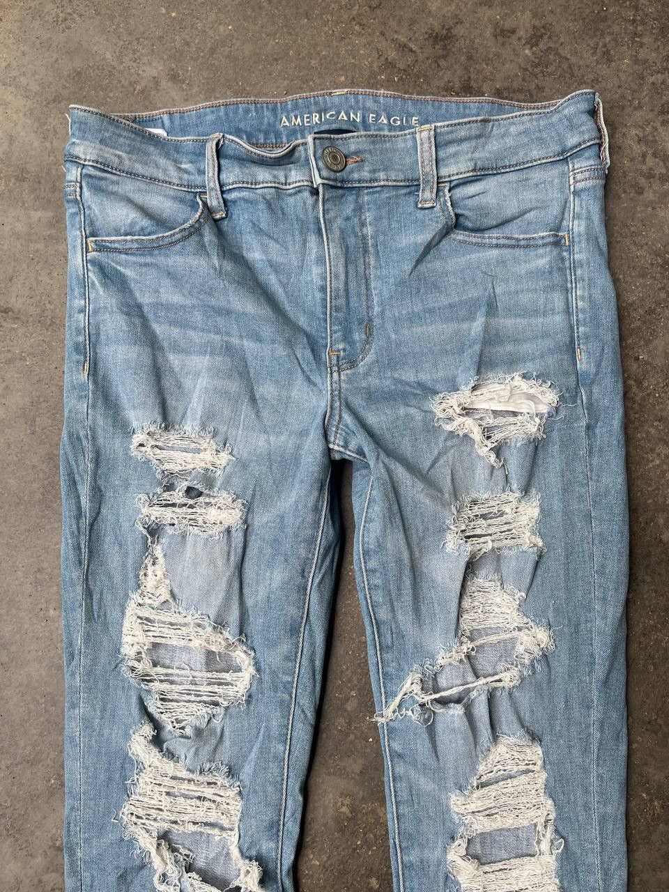 American Eagle Outfitters VINTAGE AMERICAN EAGLE LADY JEANS DITRESSED STYLE Size 34" / US 12 / IT 48 - 4 Thumbnail