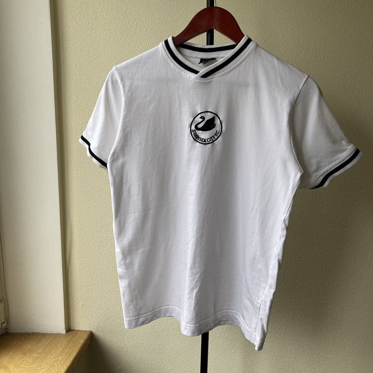 Vintage Swansea City 80s Jersey Football Blokcore Retro T Shirt Size US M / EU 48-50 / 2 - 1 Thumbnail