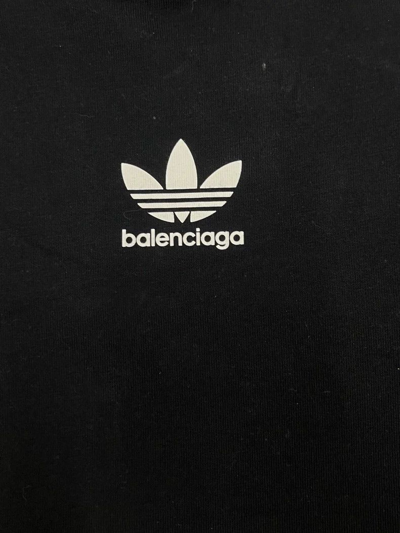 Balenciaga Balenciaga Short Sleeve Tee Size US S / EU 44-46 / 1 - 3 Thumbnail