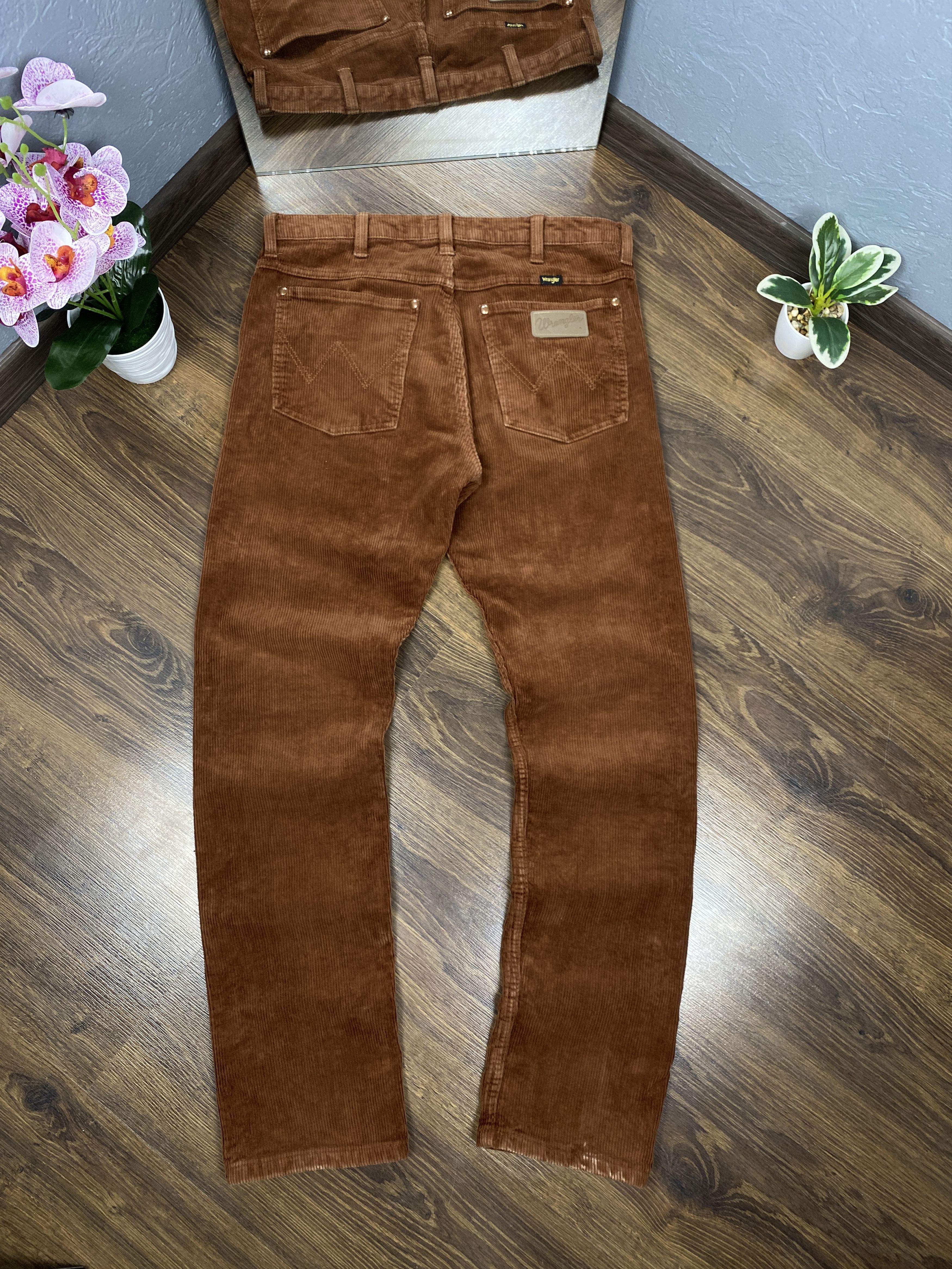 Vintage × Wrangler Wrangler vintage corduroy pants trousers slim fit Size US 32 / EU 48 - 1 Thumbnail