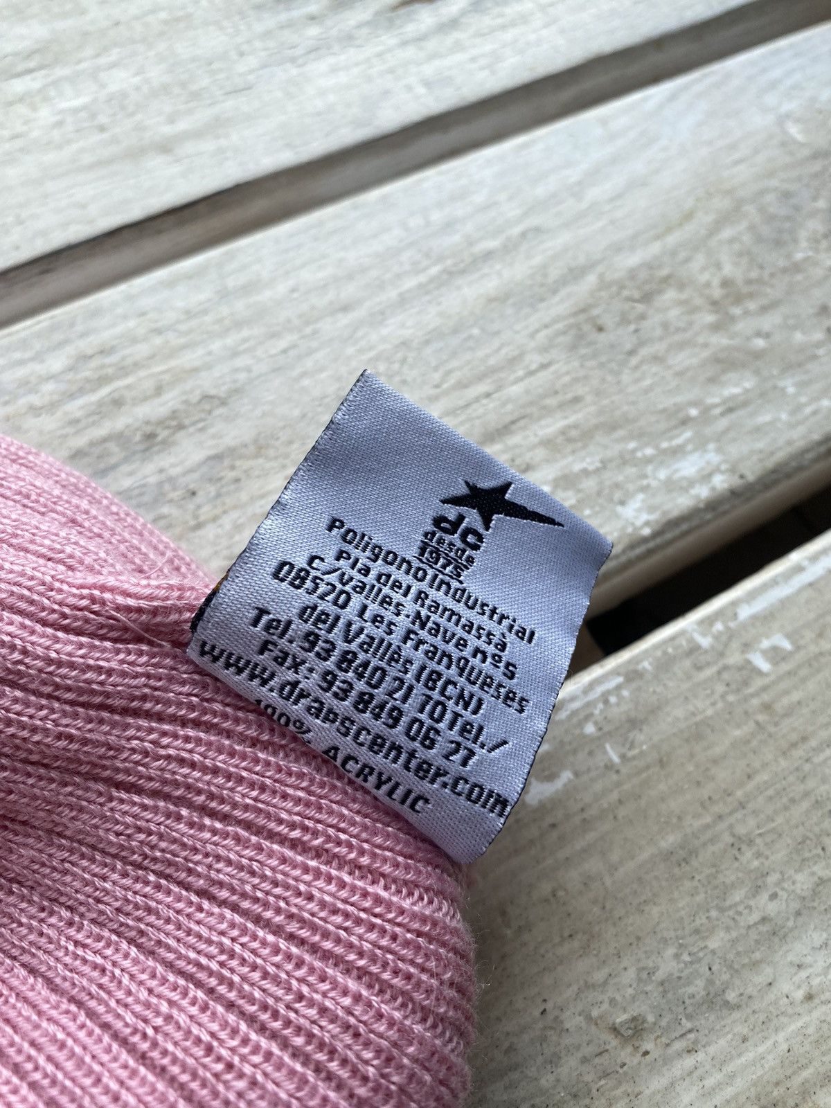Vintage Real Madrid pink soccer japan style beanie hat Size ONE SIZE - 9 Thumbnail