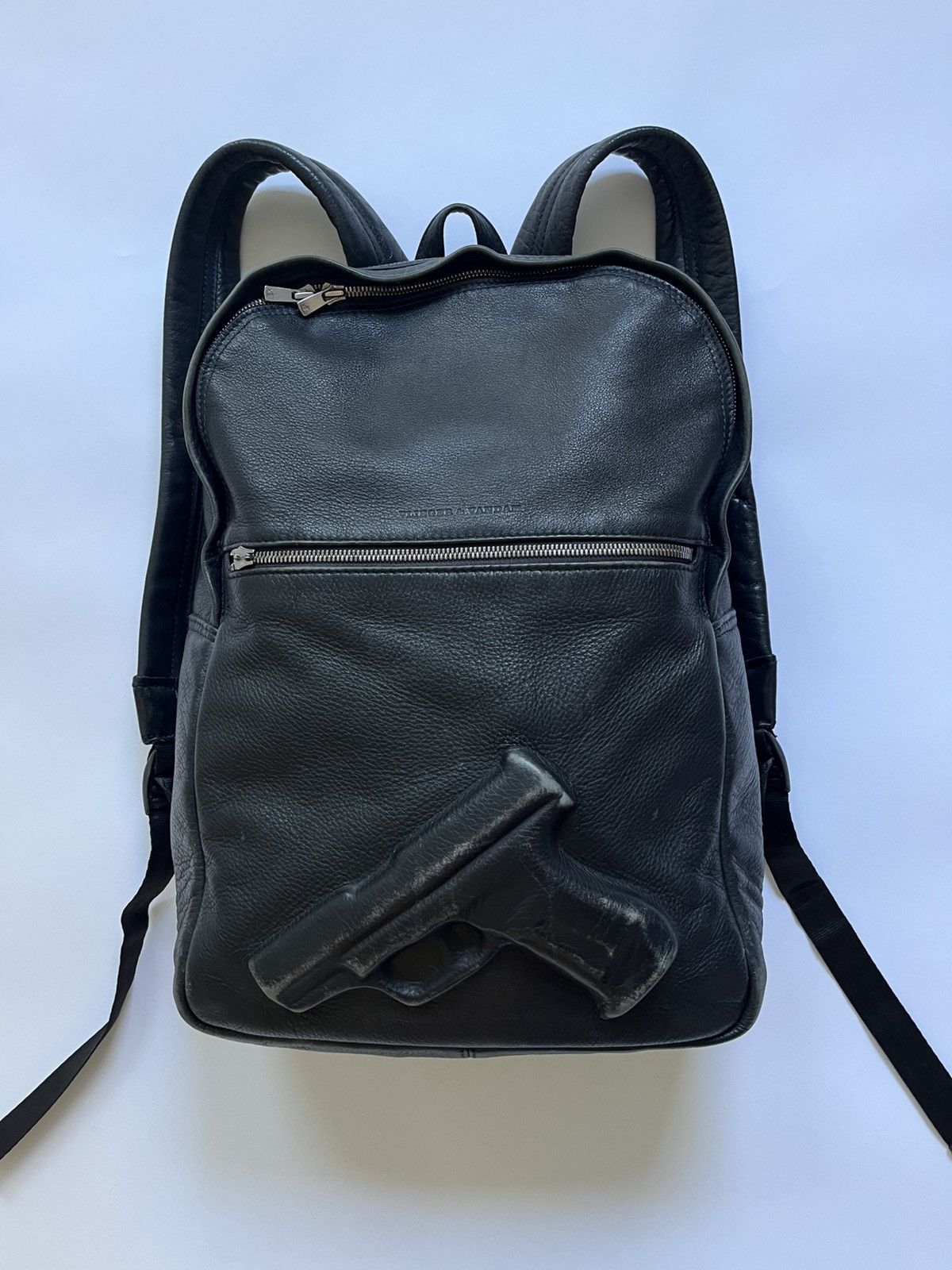 Vlieger and Vandam pistol-backpack