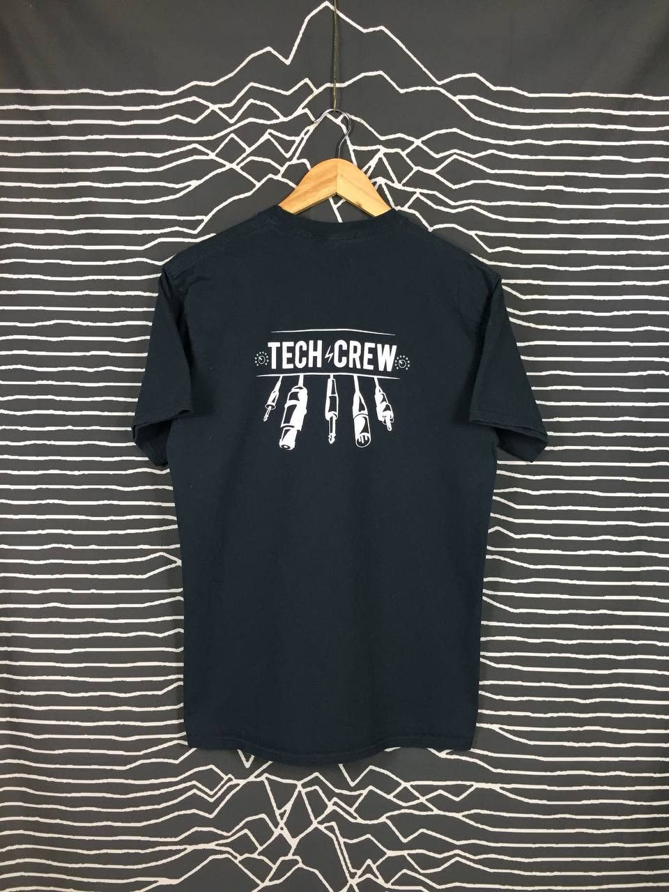 Vintage Port & Company Tech Crew Concert Musical Graphic Tee Size US M / EU 48-50 / 2 - 1 Thumbnail