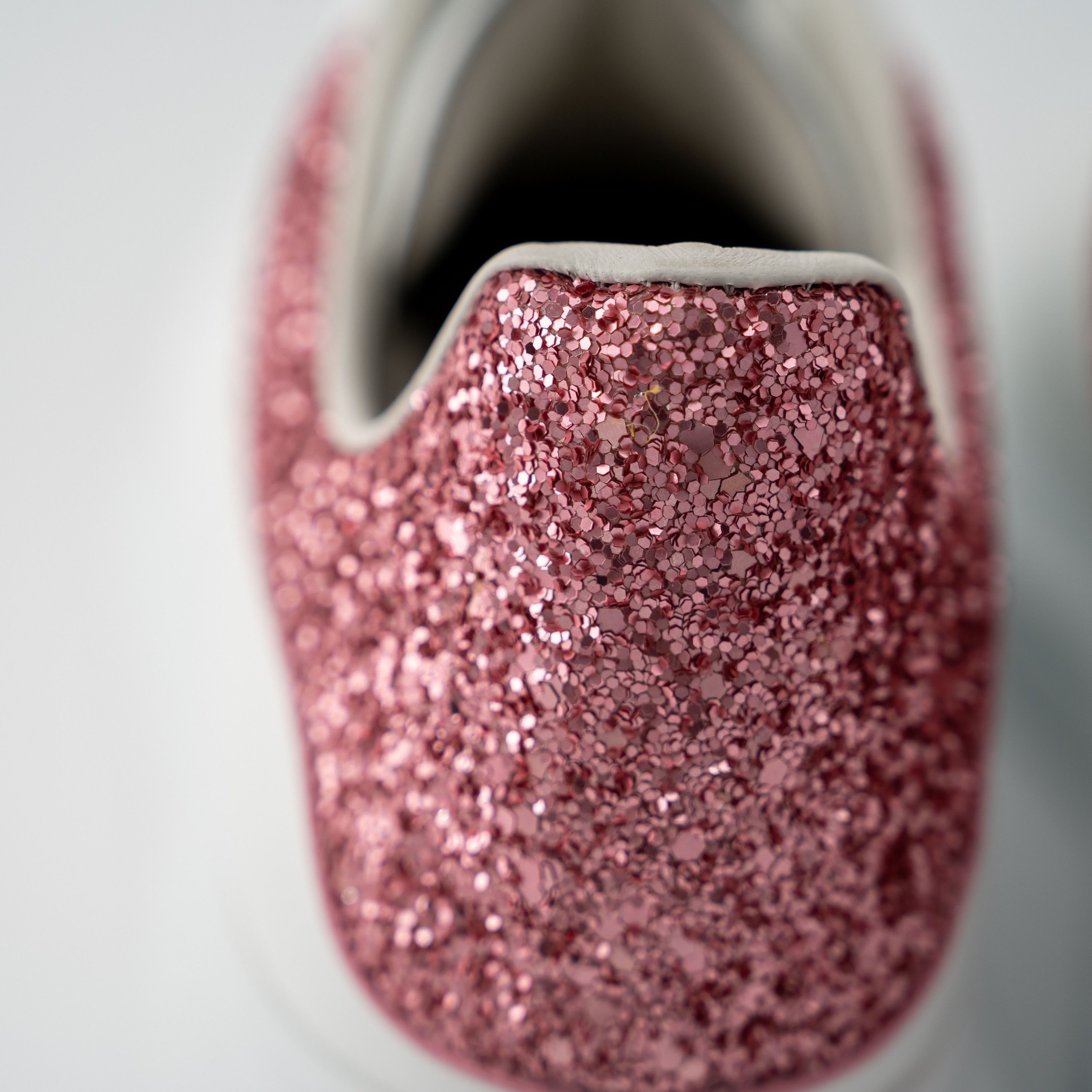 Alexander McQueen 10 - Alexander McQueen Oversized Sneakers White Pink Glitter Size US 10 / IT 40 - 5 Thumbnail