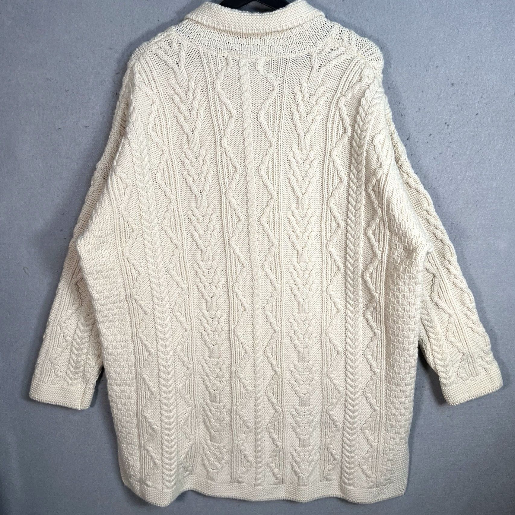 Vintage VINTAGE Aran Crafts Merino Wool Cable Knit Cardigan 2XL Cream Womens Size XXL / US 16-18 / IT 52-54 - 2 Thumbnail