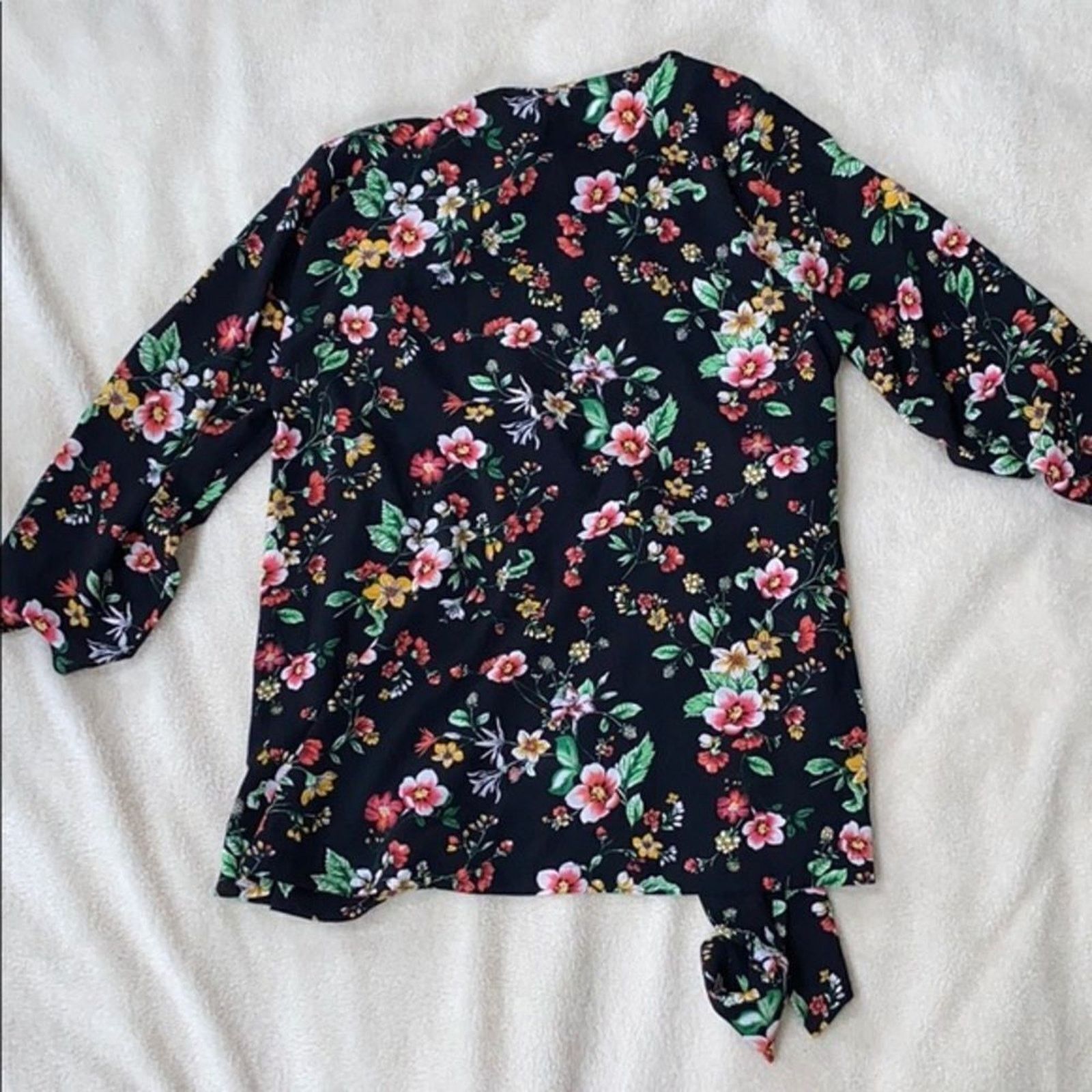 Other Gibson Side Tie Floral Blouse | Sz L Size L / US 10 / IT 46 - 5 Thumbnail