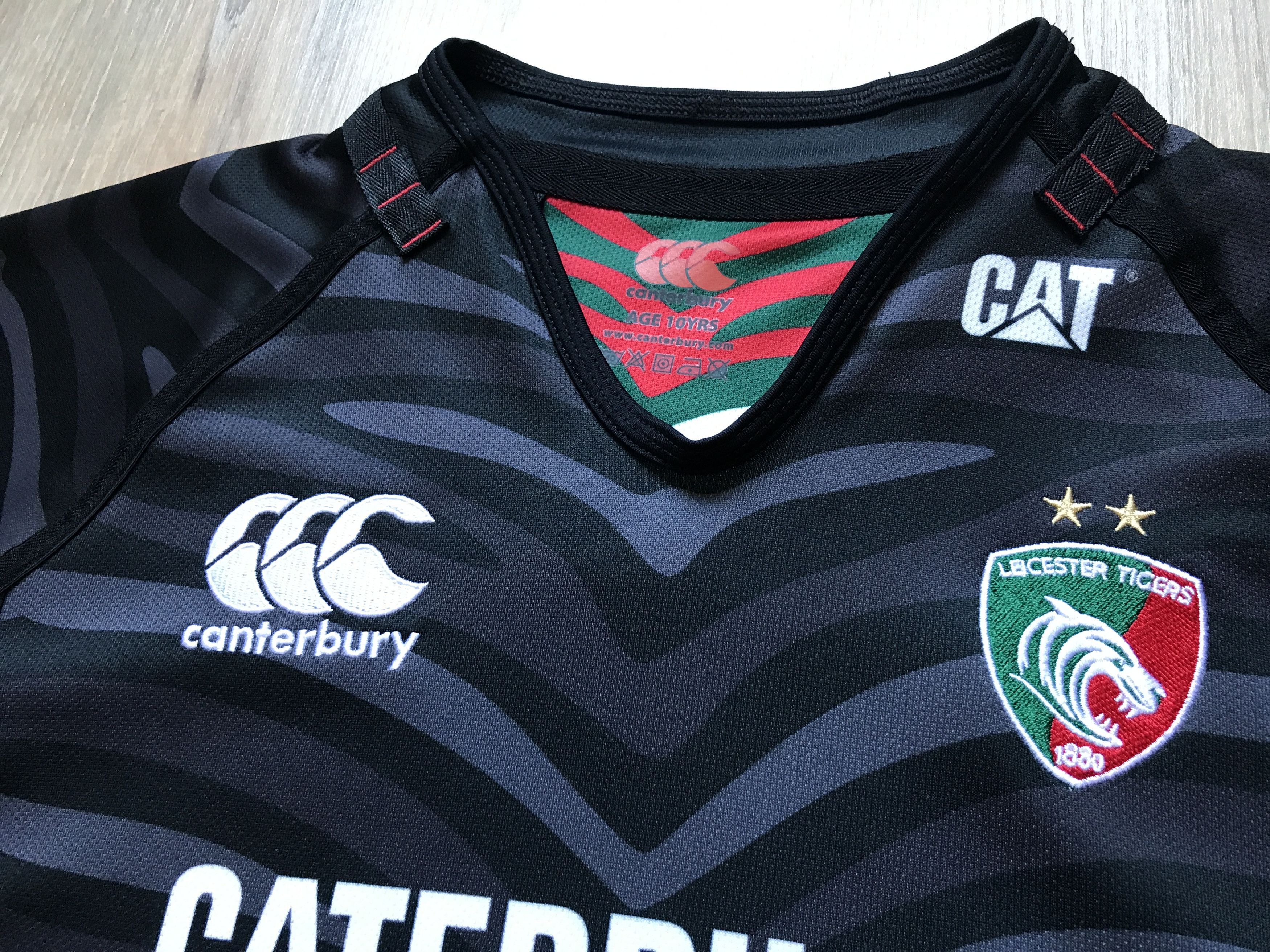 Canterbury of New Zealand Canterbury Leicester Tigers Kids Rugby Jersey 2013 Size US XXS / EU 40 - 4 Thumbnail