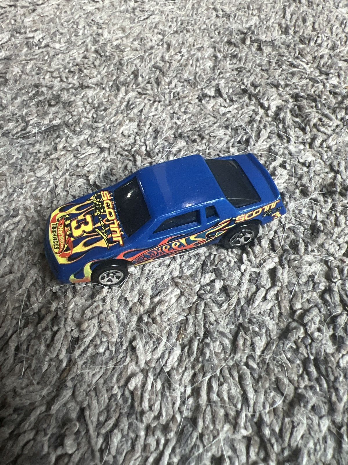 Chevrolet 1988 Mattel Hot Wheels Chevy Stocker Size ONE SIZE - 1 Thumbnail