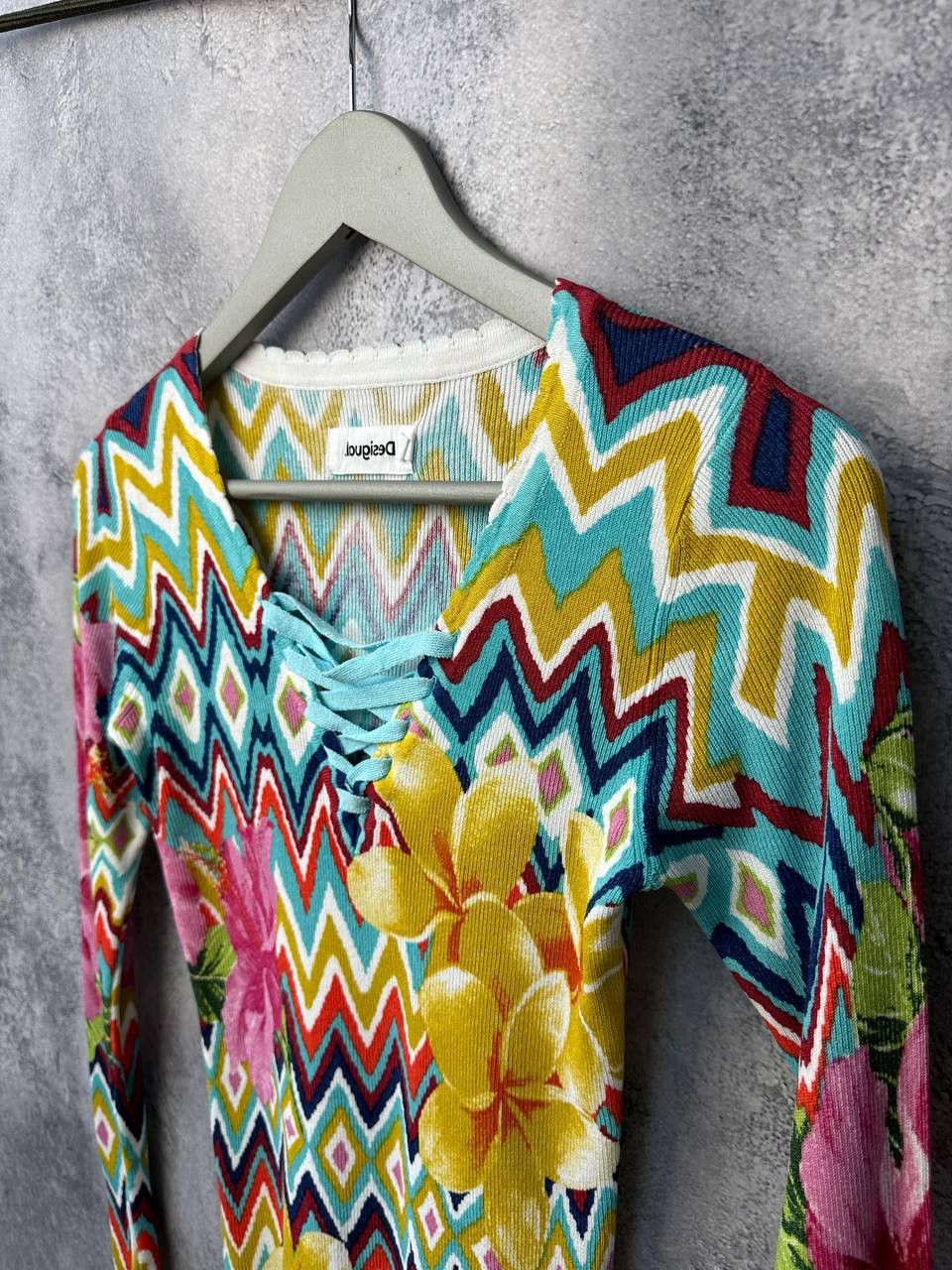 Desigual Desigual SAVA Sweater Bouse Flowered Stetches Size M / US 6-8 / IT 42-44 - 6 Thumbnail