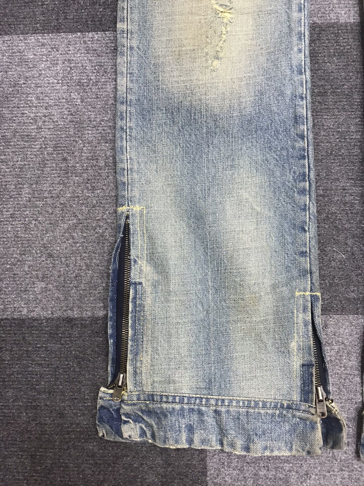 Japanese Brand 💥FLARE💥ARCHIVAL RICO STONE WASH DISTRESSED DENIM F132 Size US 32 / EU 48 - 8 Thumbnail