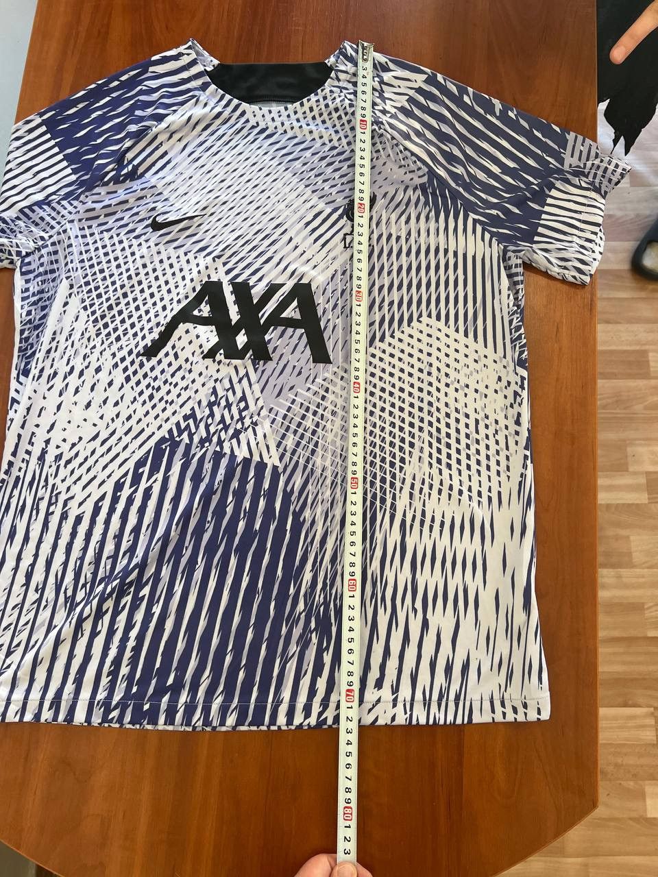 Nike 2022/23 LIVERPOOL PRE MATCH SOCCER JERSEY FOOTBALL SHIRT XL Size US XL / EU 56 / 4 - 9 Thumbnail