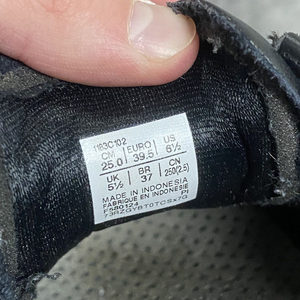 Asics Vintage Asics Onitsuka Tiger Black/White Low Top Sneakers Size US 6.5 / EU 39-40 - 14 Thumbnail