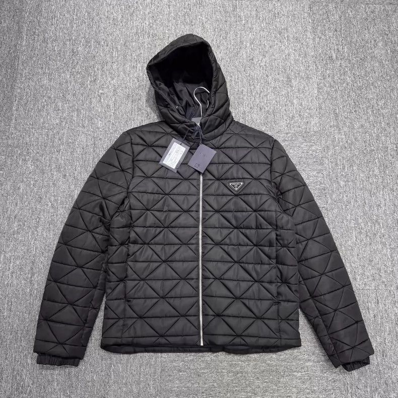 Prada Prada Quilted Puffer Jacket With Hood Size US L / EU 52-54 / 3 - 1 Thumbnail