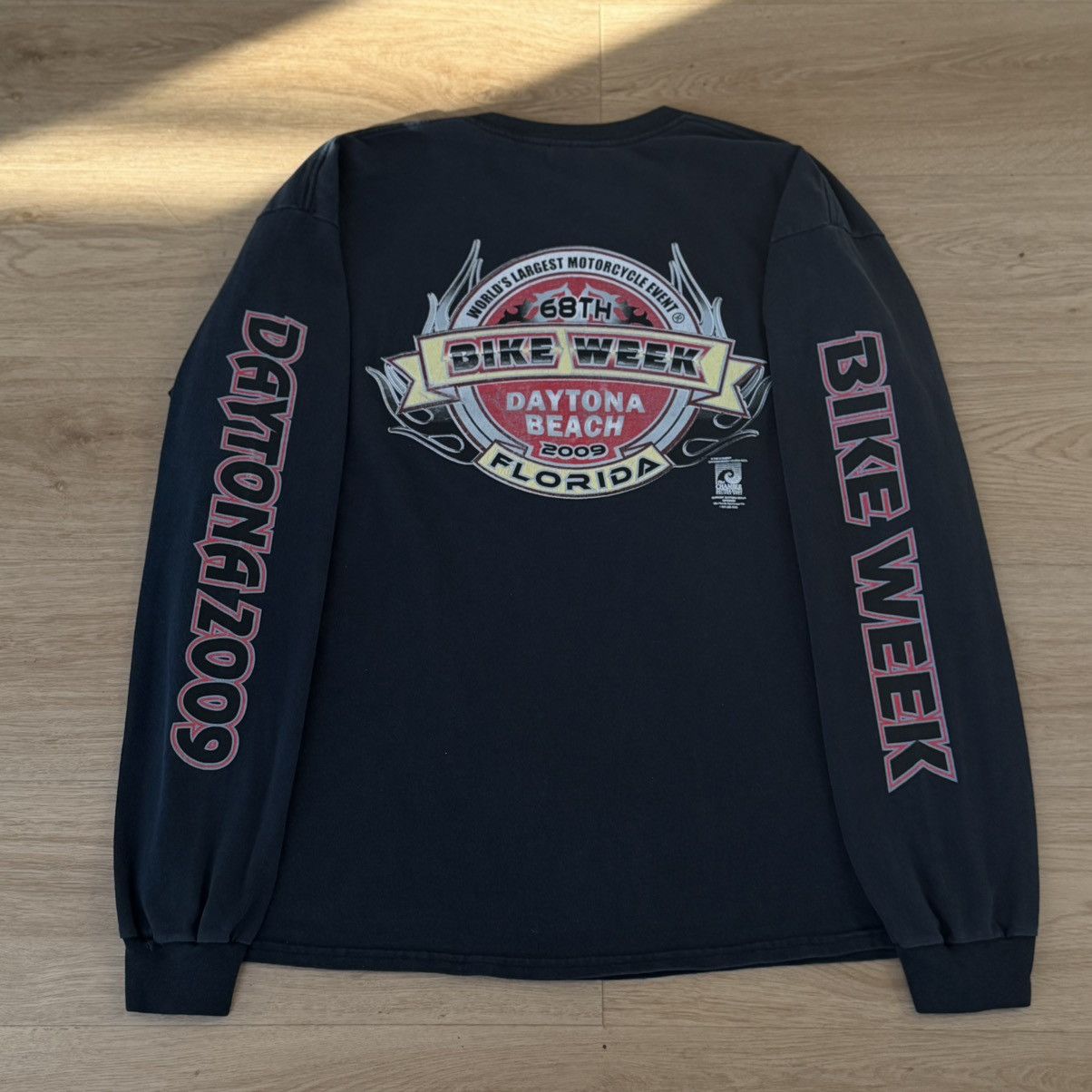 Vintage VINTAGE Daytona Beach Bike Week Longsleeve Tee Size US XL / EU 56 / 4 - 1 Thumbnail