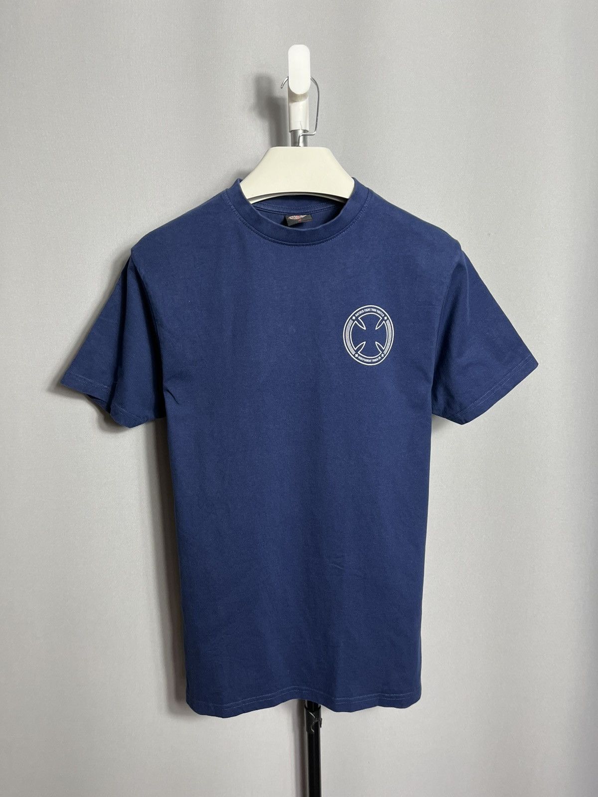 Independent Truck Co. INDEPENDENT FTS SKULL T-SHIRT Blue Cotton Mens Size US M / EU 48-50 / 2 - 2 Thumbnail