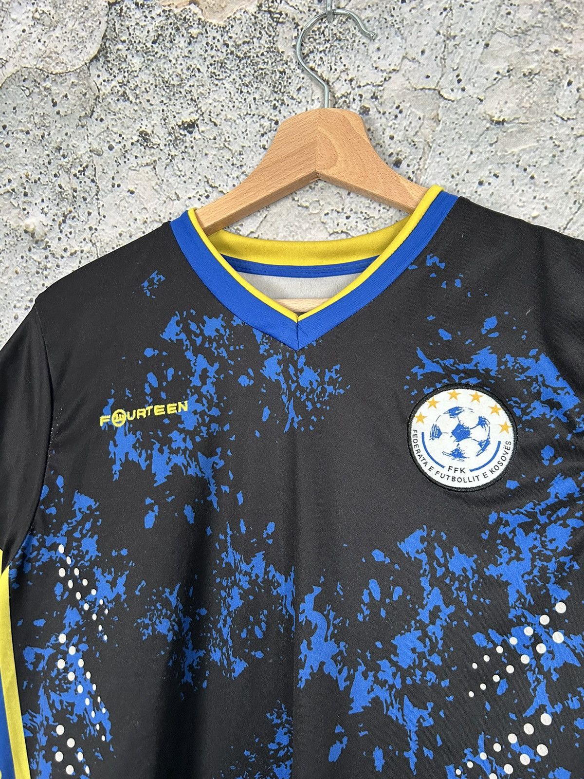 Vintage Kosovo Soccer Jersey National Ultra Rare Football Vintage Size US S / EU 44-46 / 1 - 3 Thumbnail